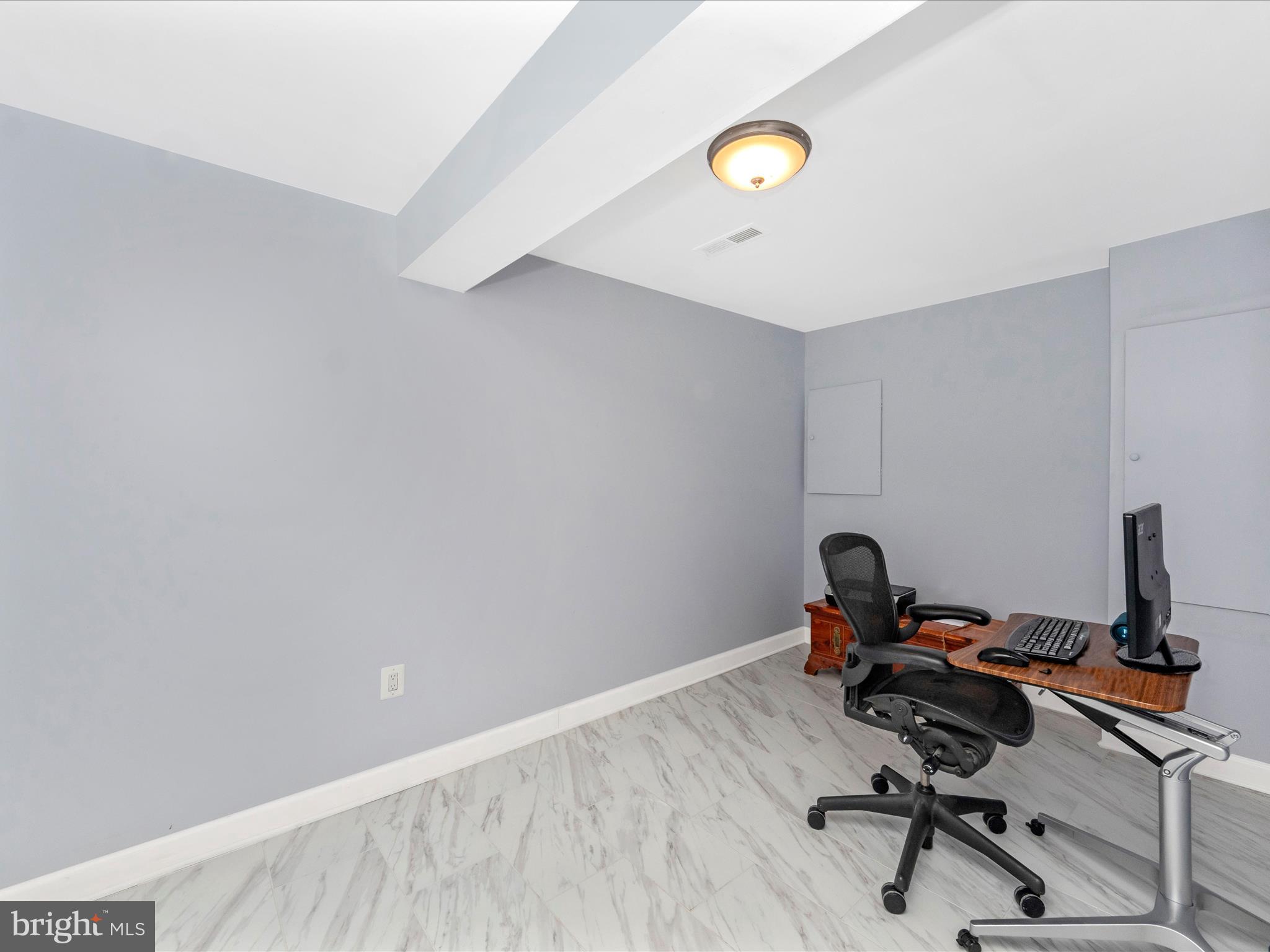 SADDLE RIDGE - Residential