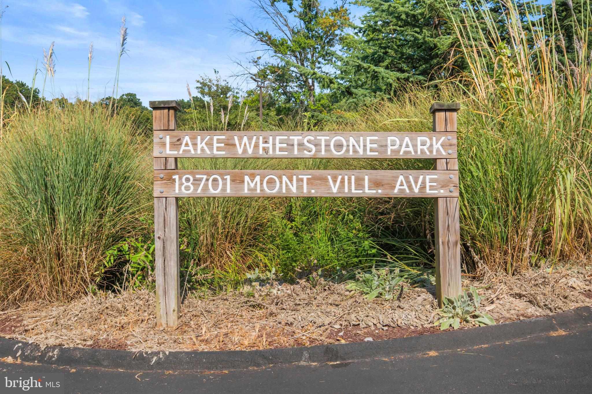 NATHANS HILL - Residential