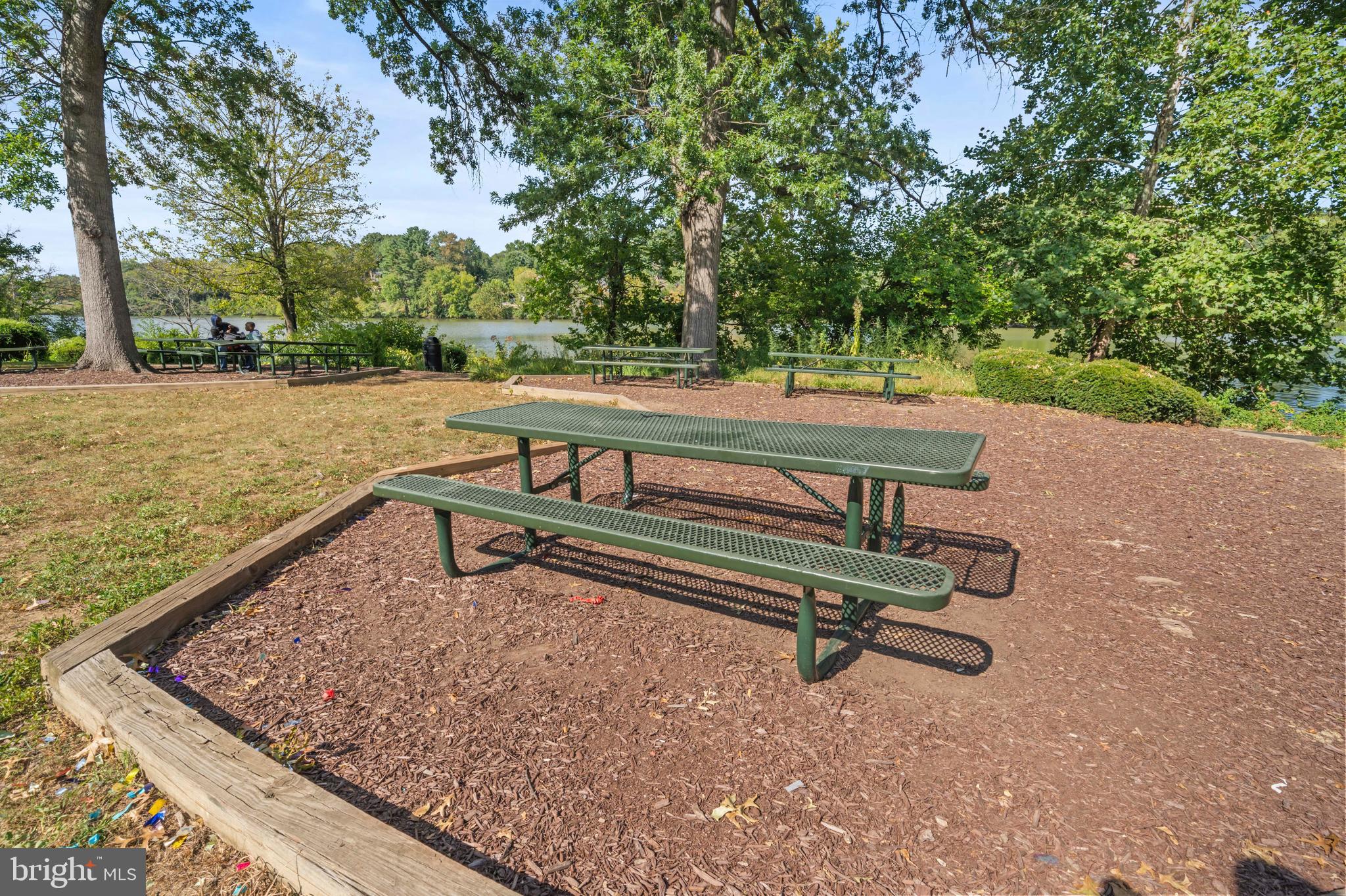 NATHANS HILL - Residential