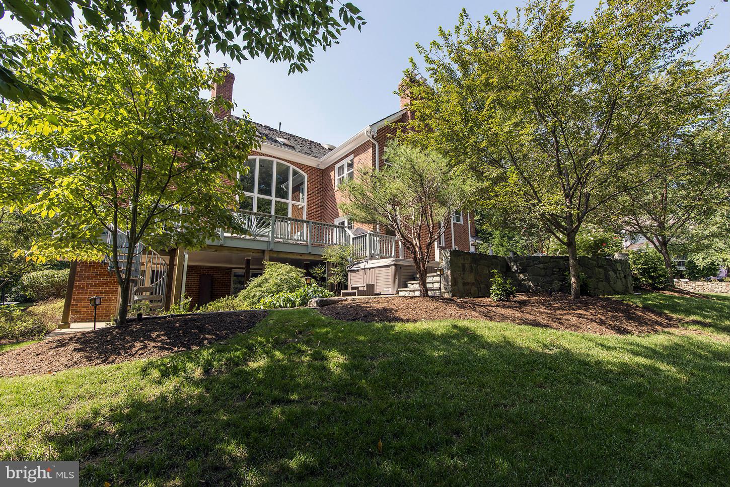 POTOMAC OVERLOOK - Residential