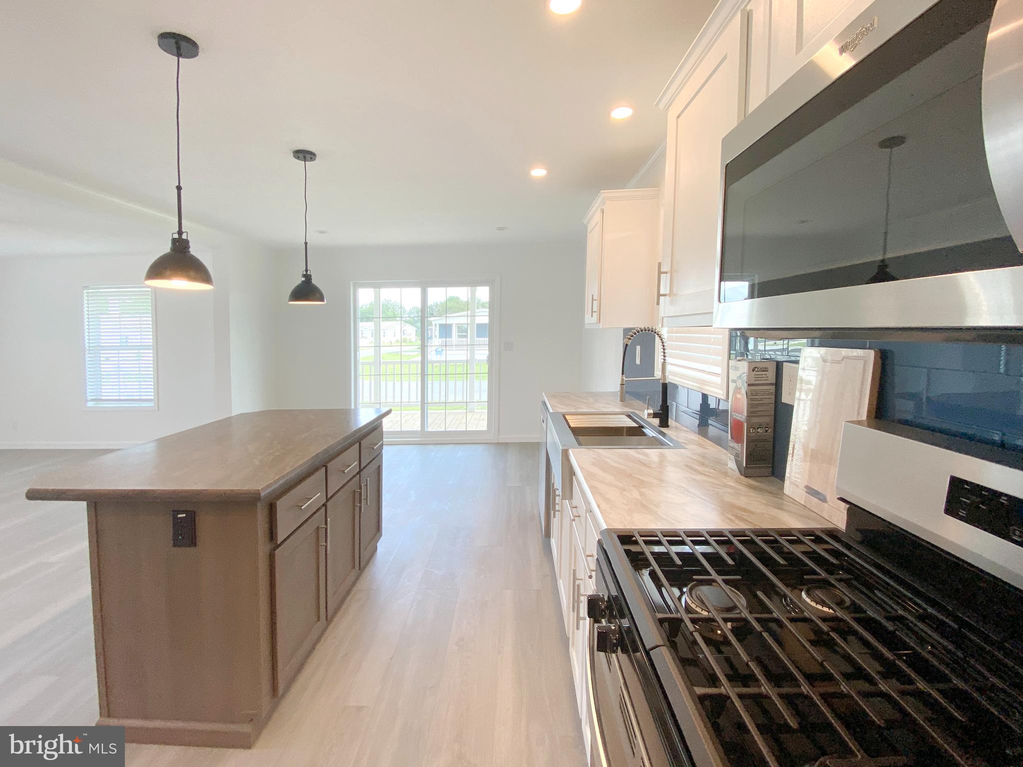 SUSSEX WEST MHP - Residential