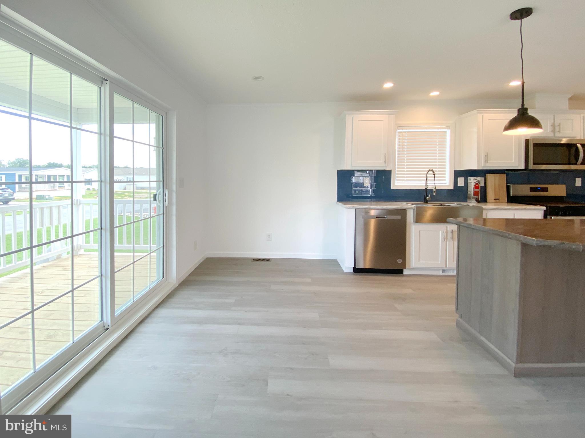 SUSSEX WEST MHP - Residential