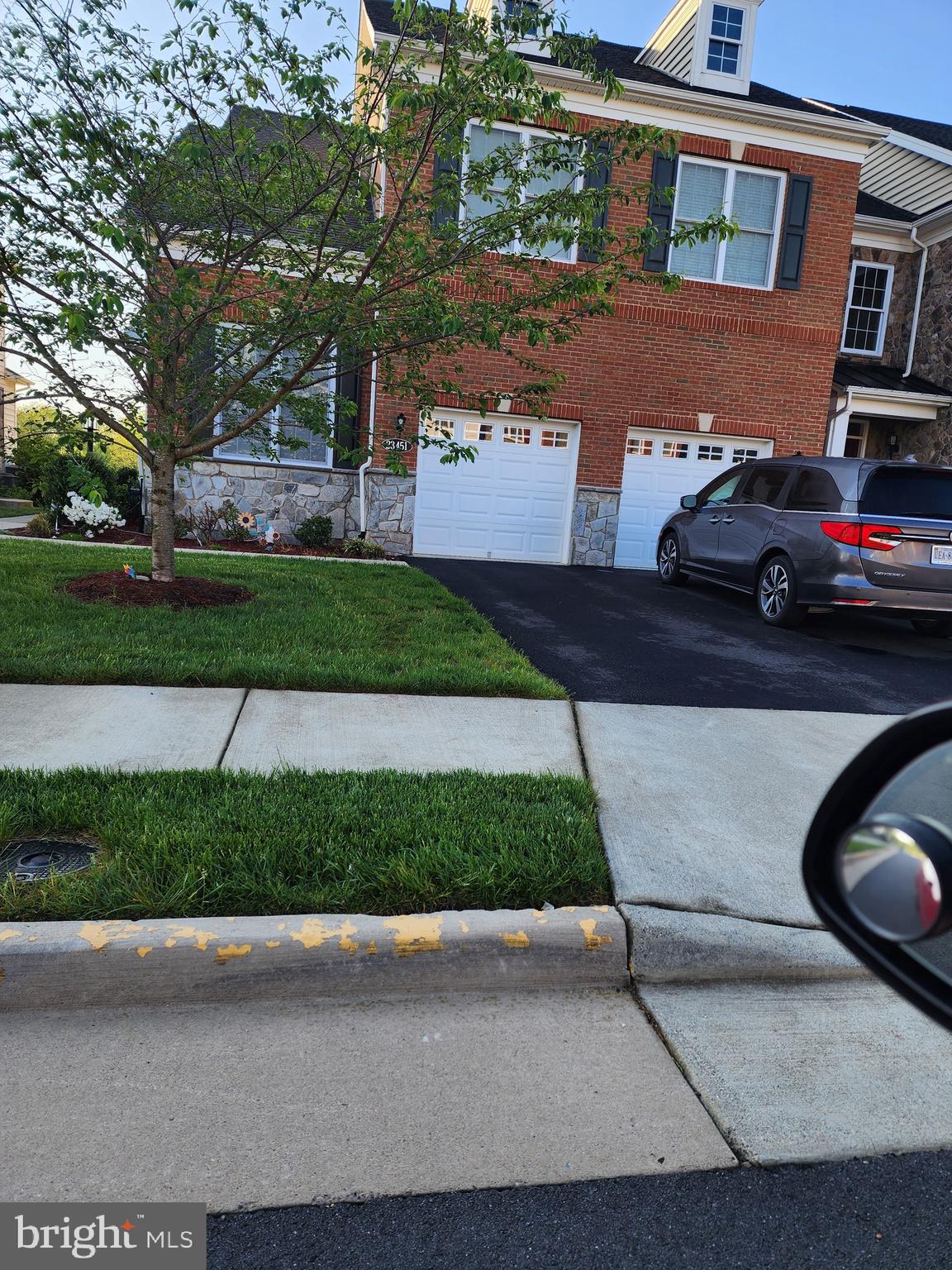 LOUDOUN VALLEY ESTATES 2 - Residential Lease