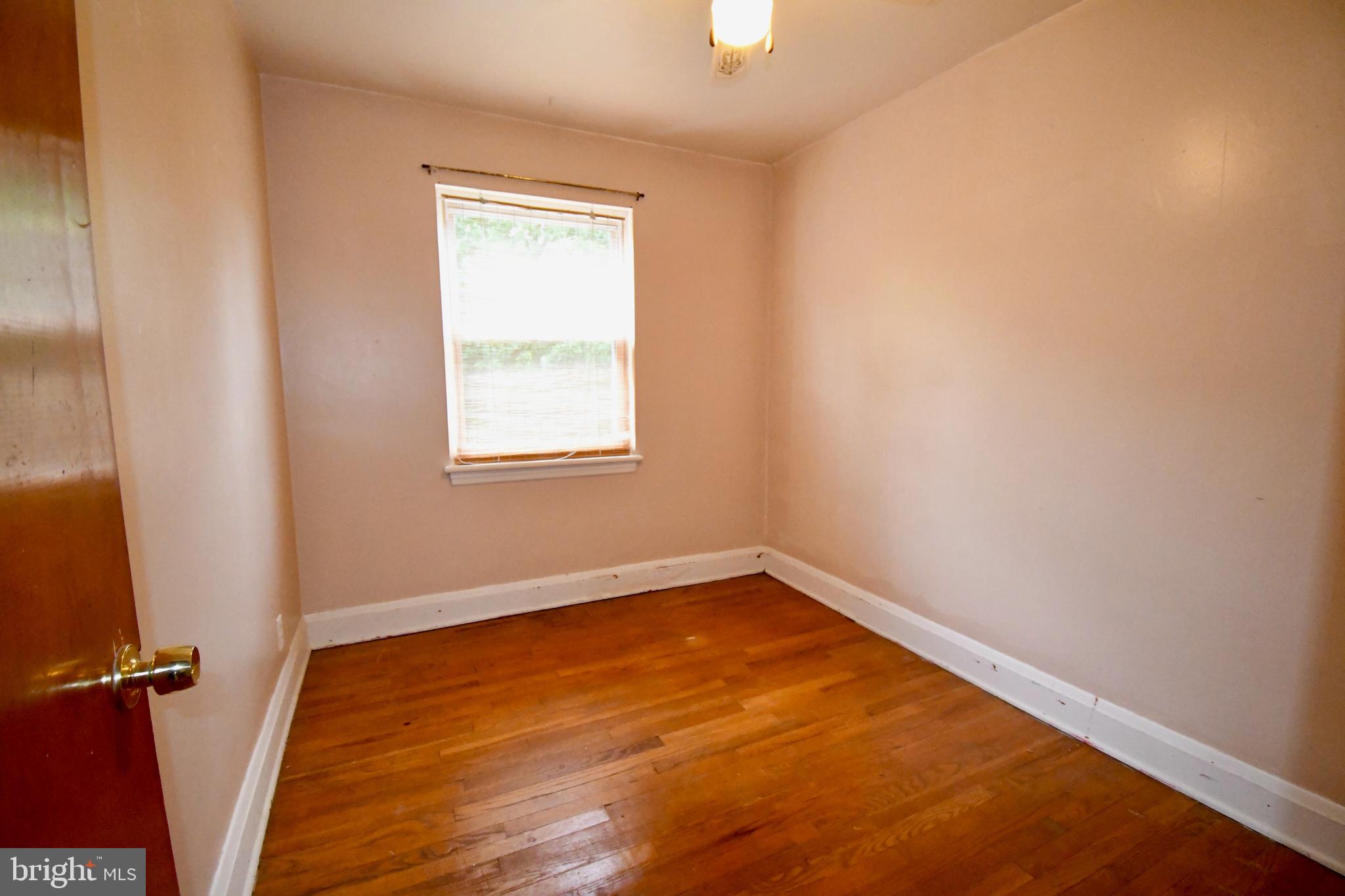 ABERDEEN HILLS - Residential