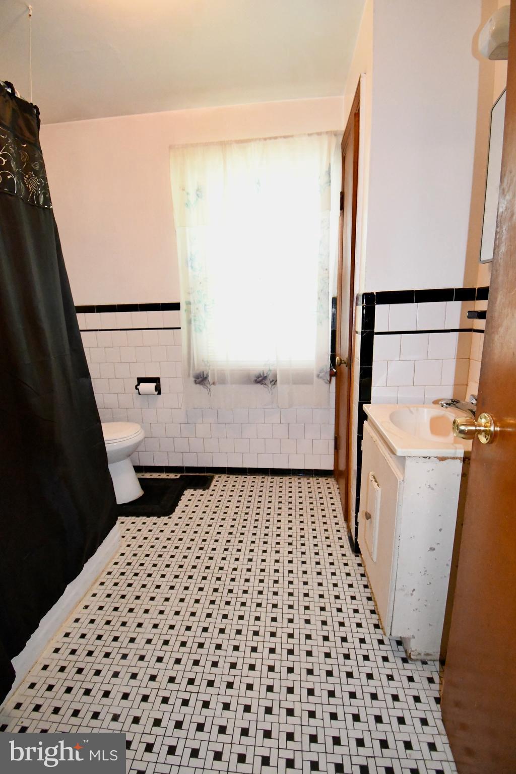 ABERDEEN HILLS - Residential