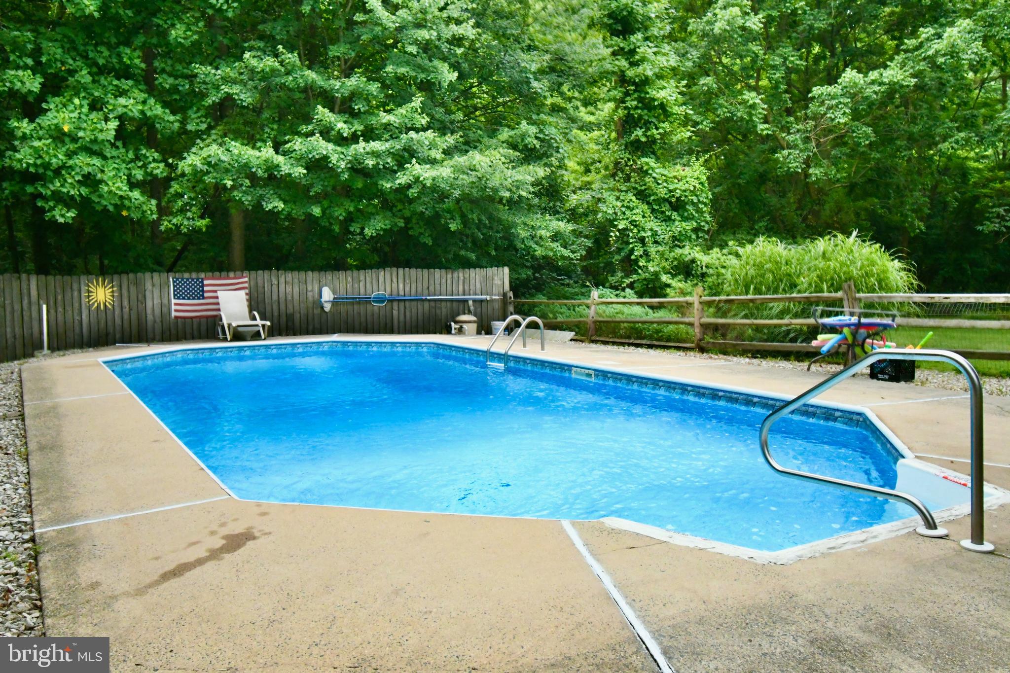 ABERDEEN HILLS - Residential