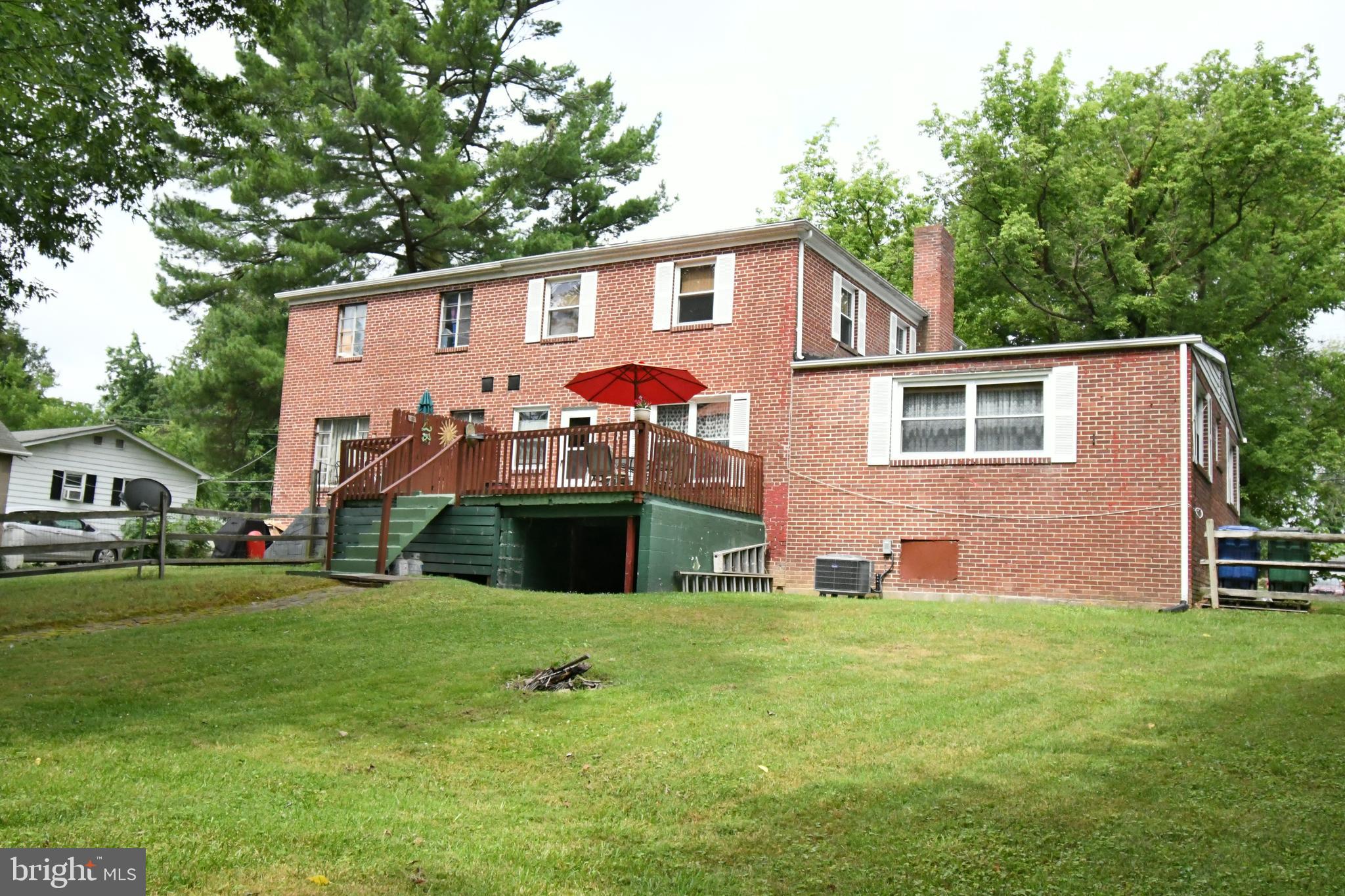 ABERDEEN HILLS - Residential