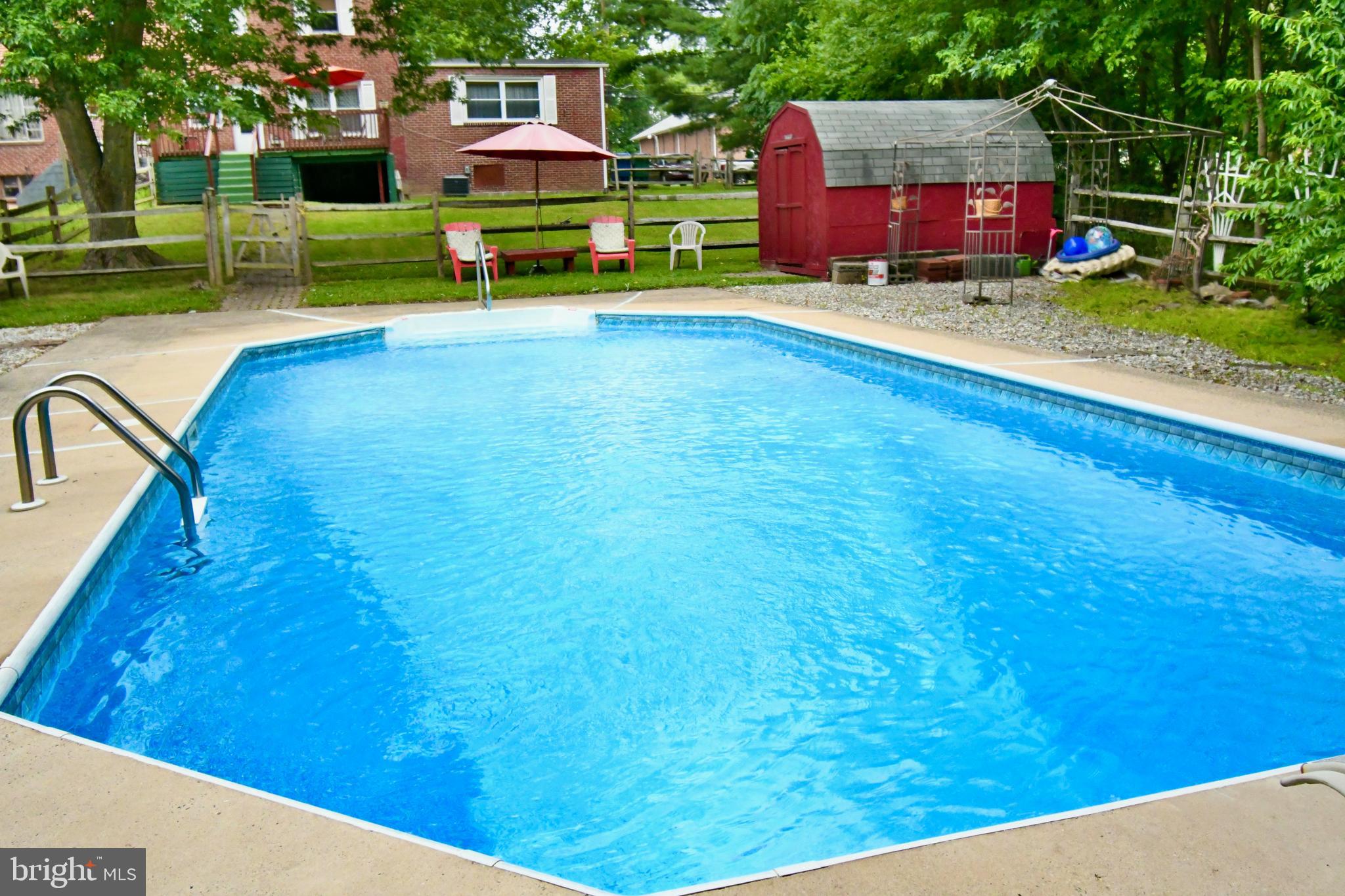 ABERDEEN HILLS - Residential