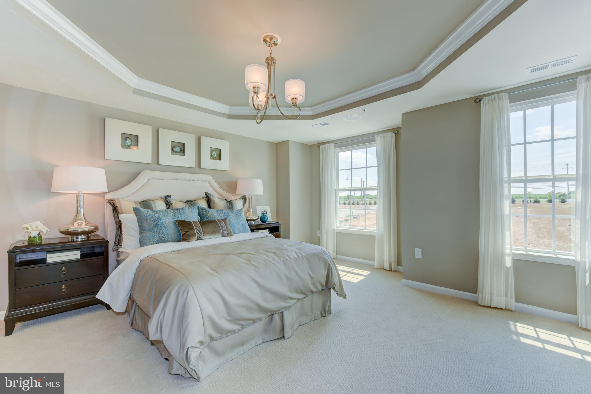 DOWNINGTOWN WALK - Residential