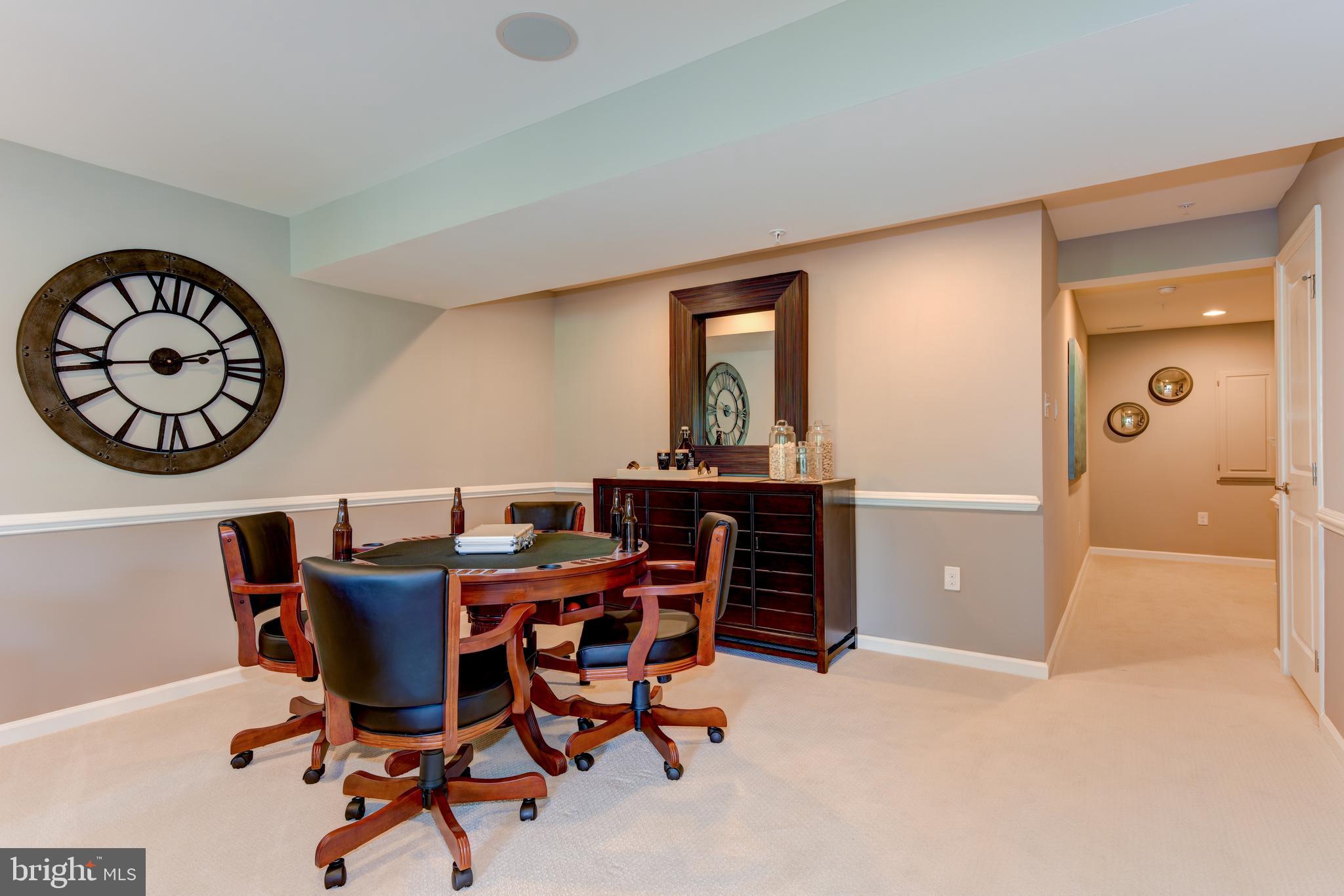 DOWNINGTOWN WALK - Residential