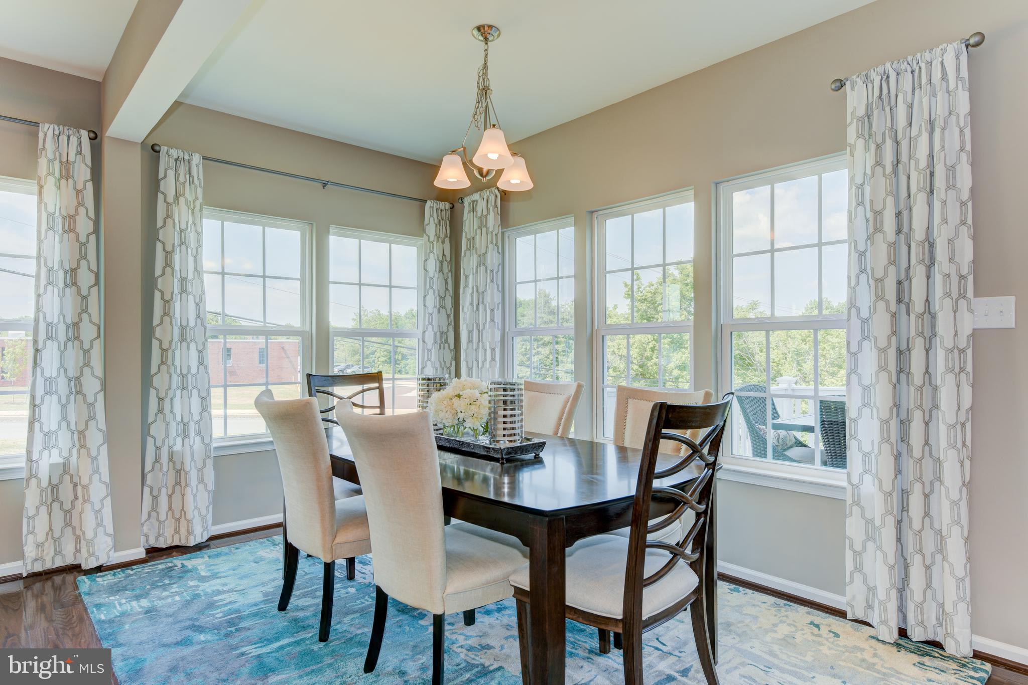 DOWNINGTOWN WALK - Residential