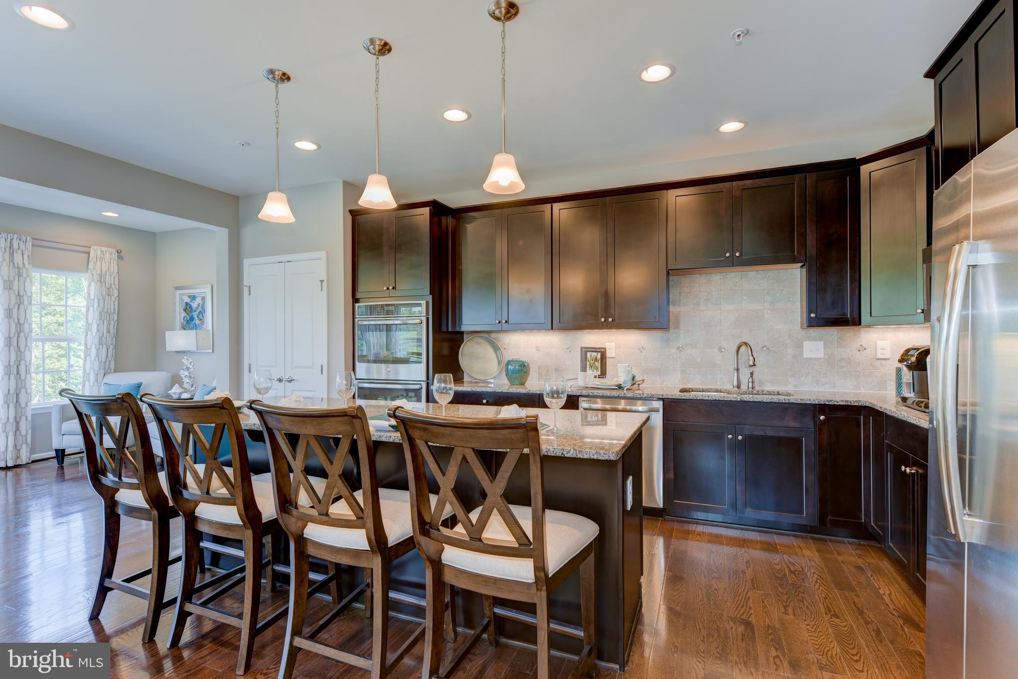 DOWNINGTOWN WALK - Residential