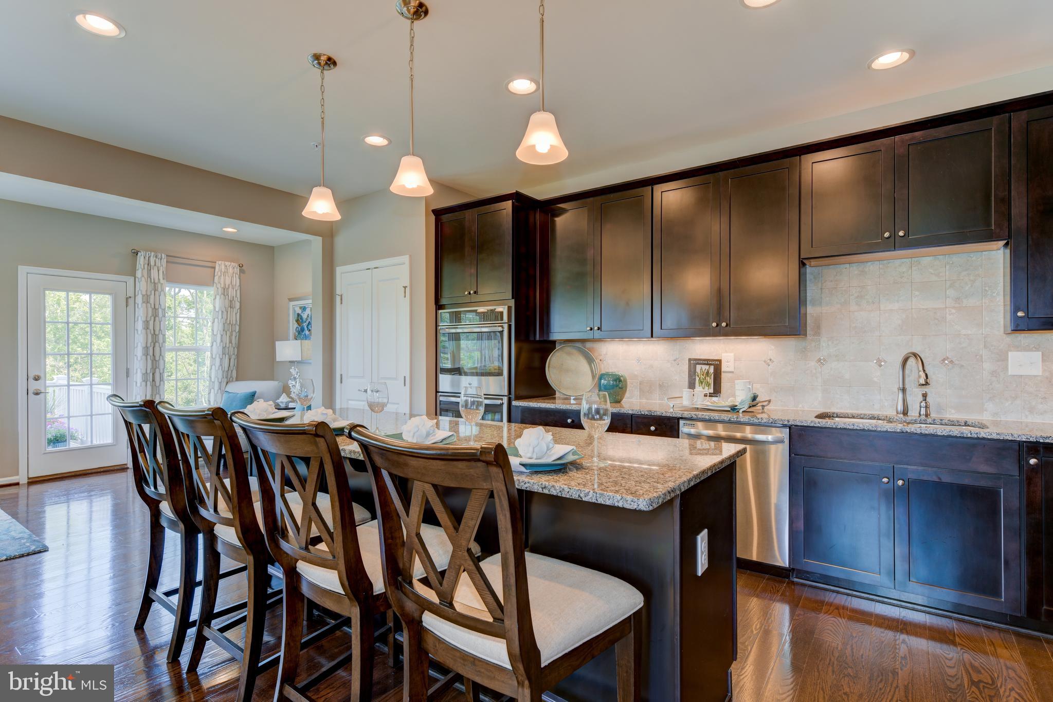 DOWNINGTOWN WALK - Residential