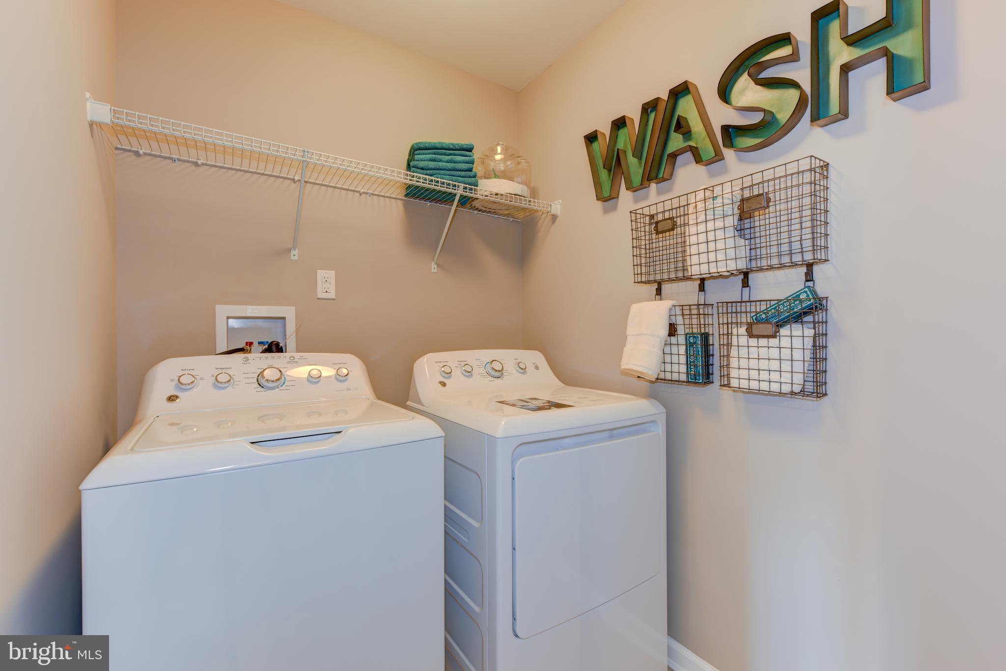 DOWNINGTOWN WALK - Residential