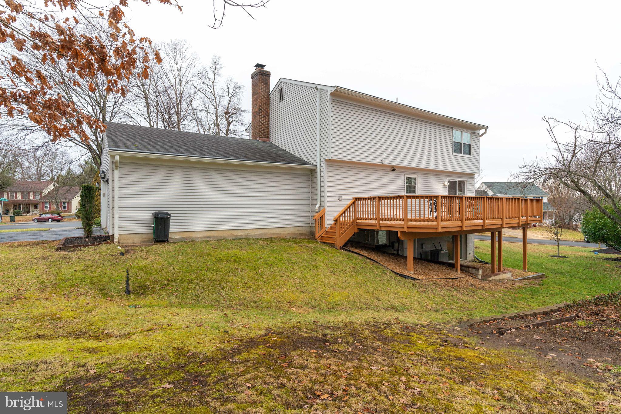 LAKE RIDGE - Residential