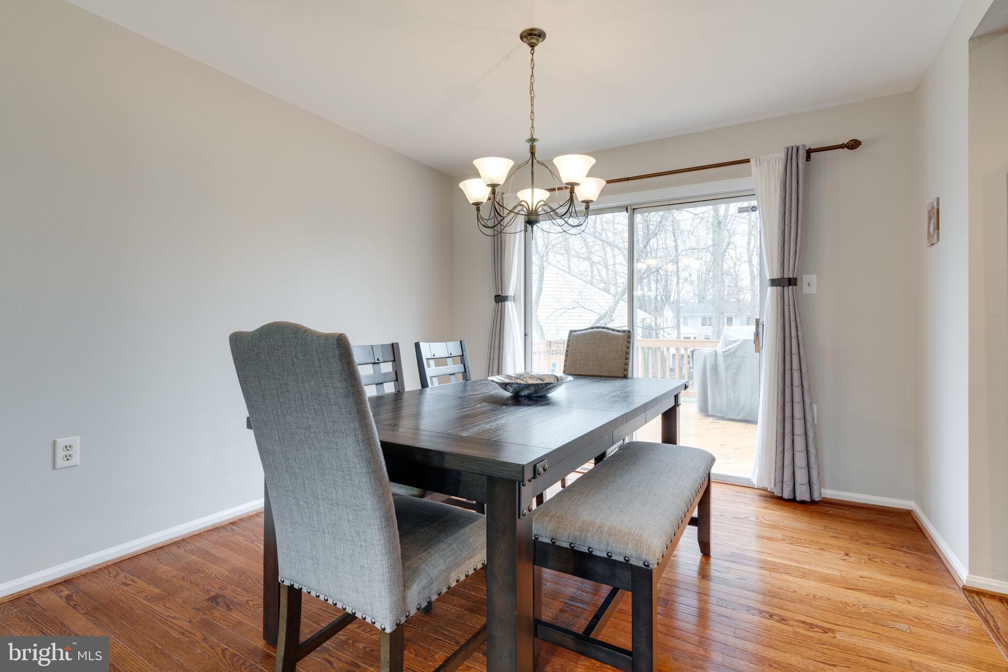 LAKE RIDGE - Residential