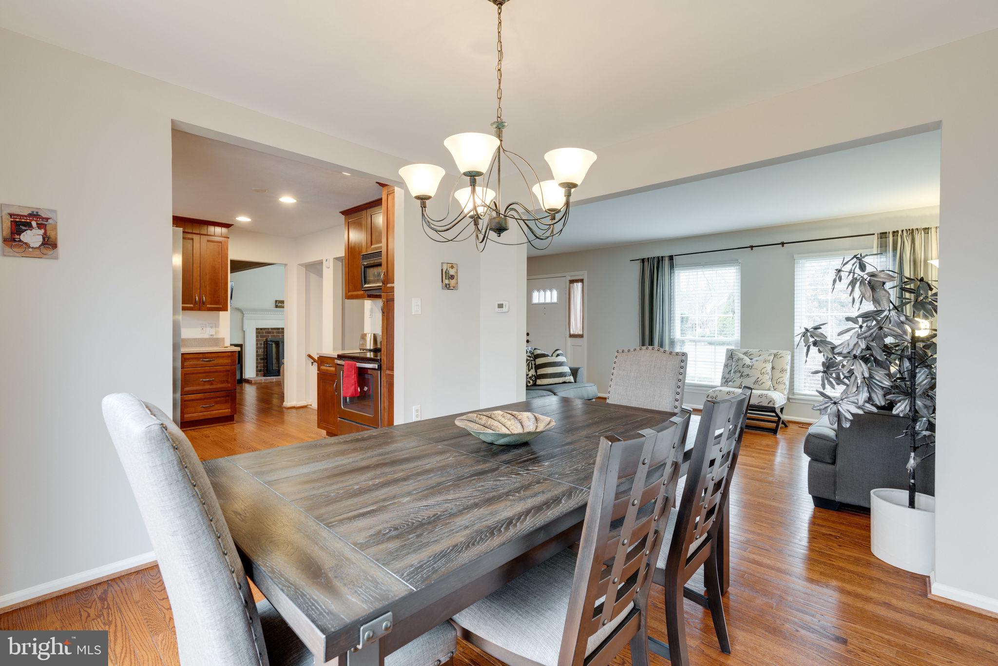 LAKE RIDGE - Residential