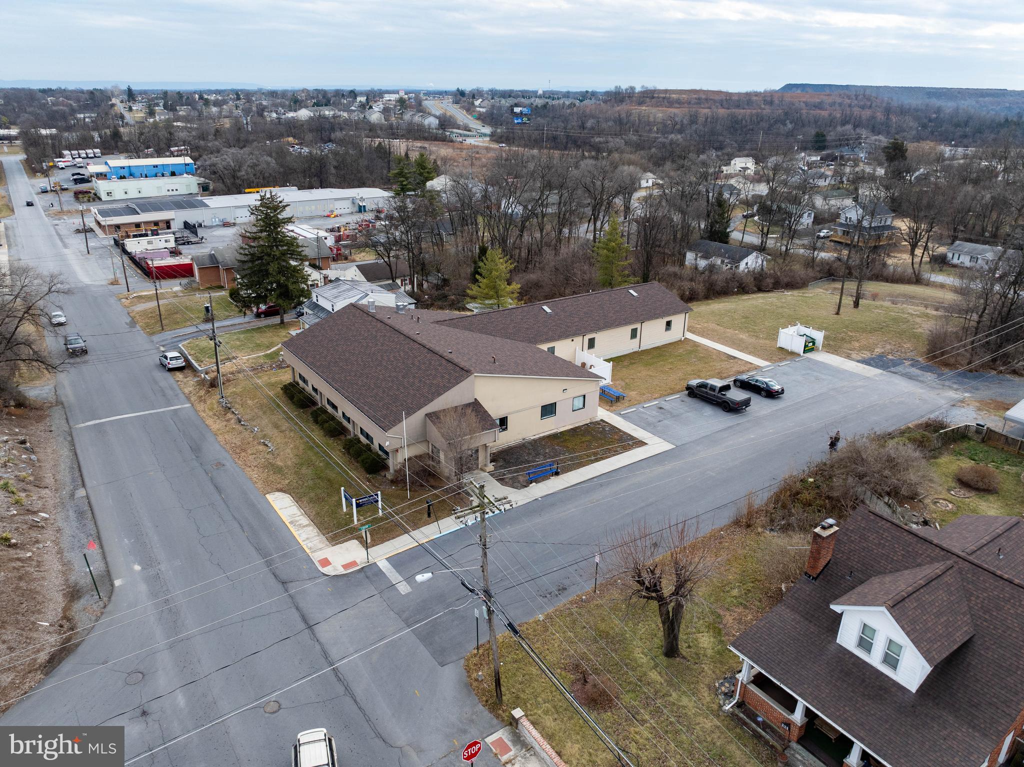 NORBOURNE - Commercial Sale