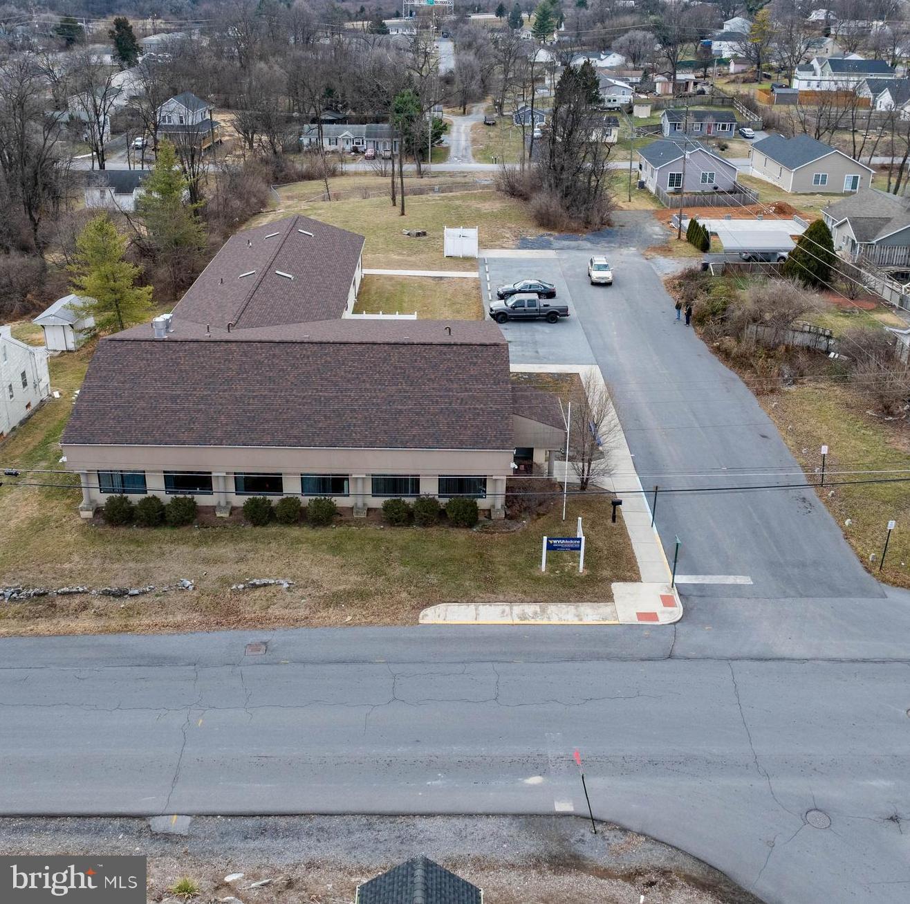 NORBOURNE - Commercial Sale