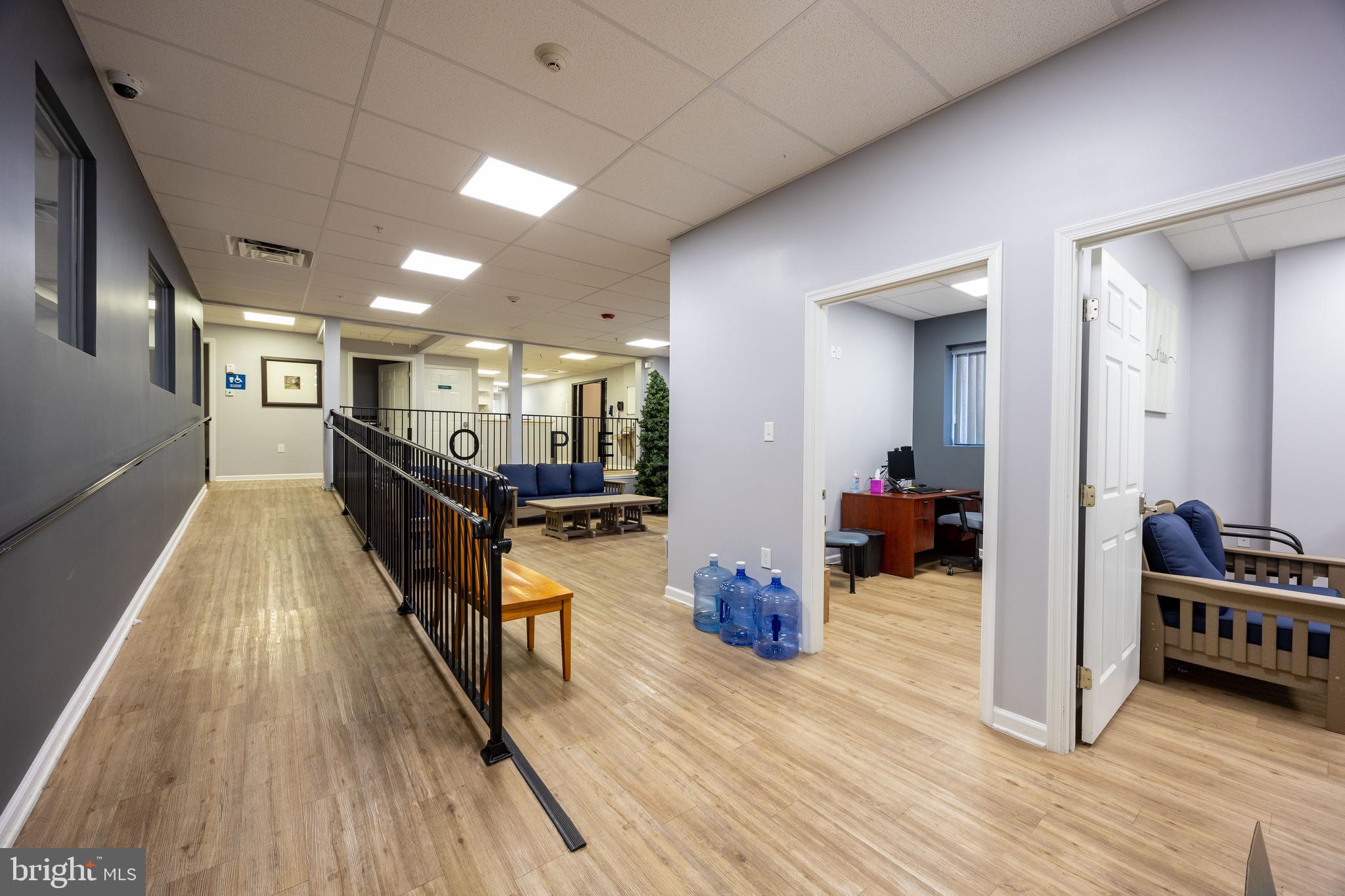 NORBOURNE - Commercial Sale