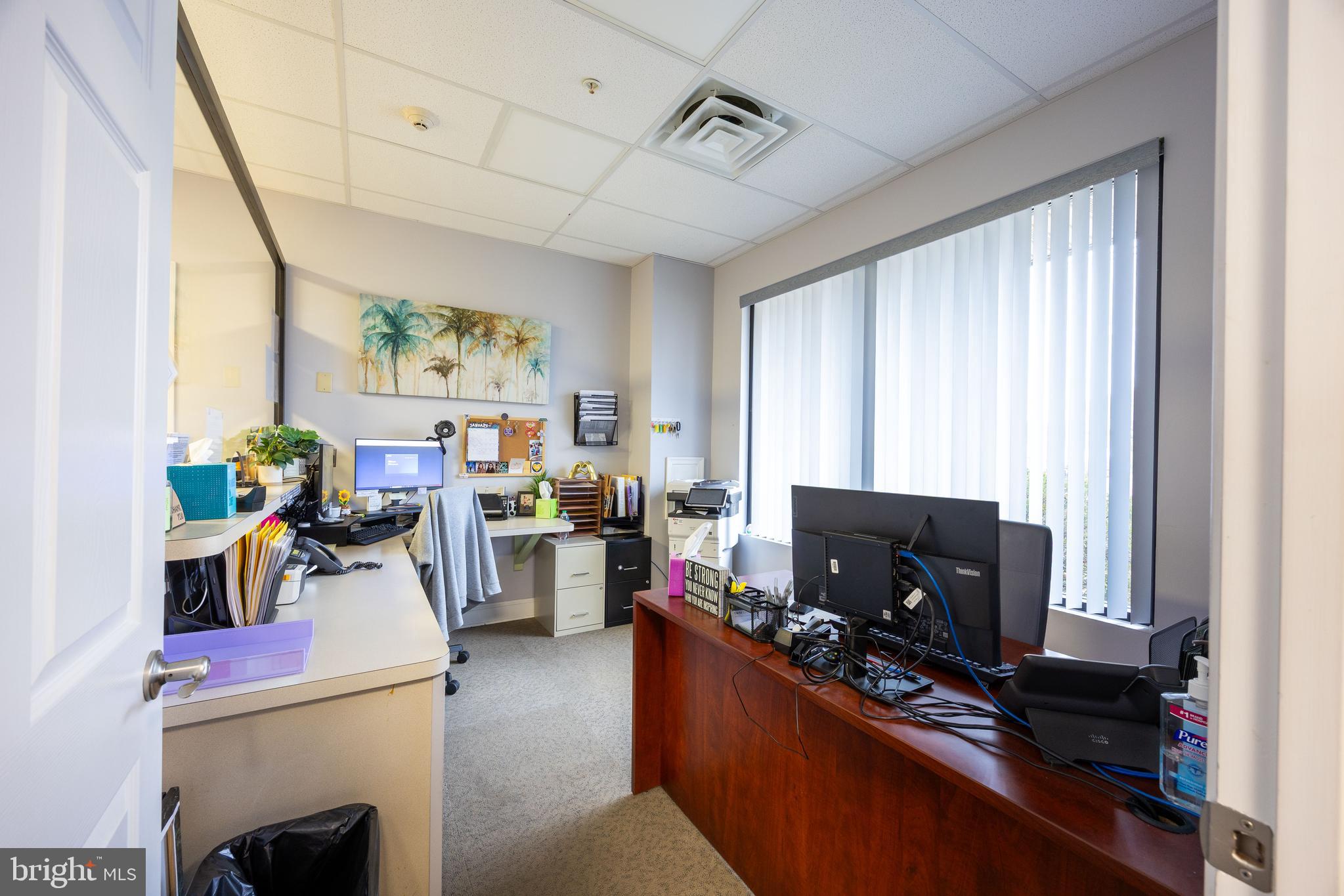 NORBOURNE - Commercial Sale