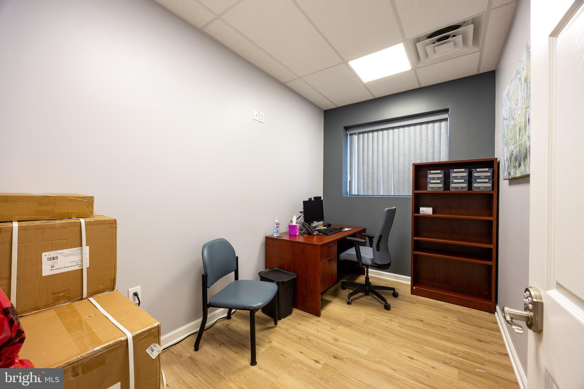 NORBOURNE - Commercial Sale