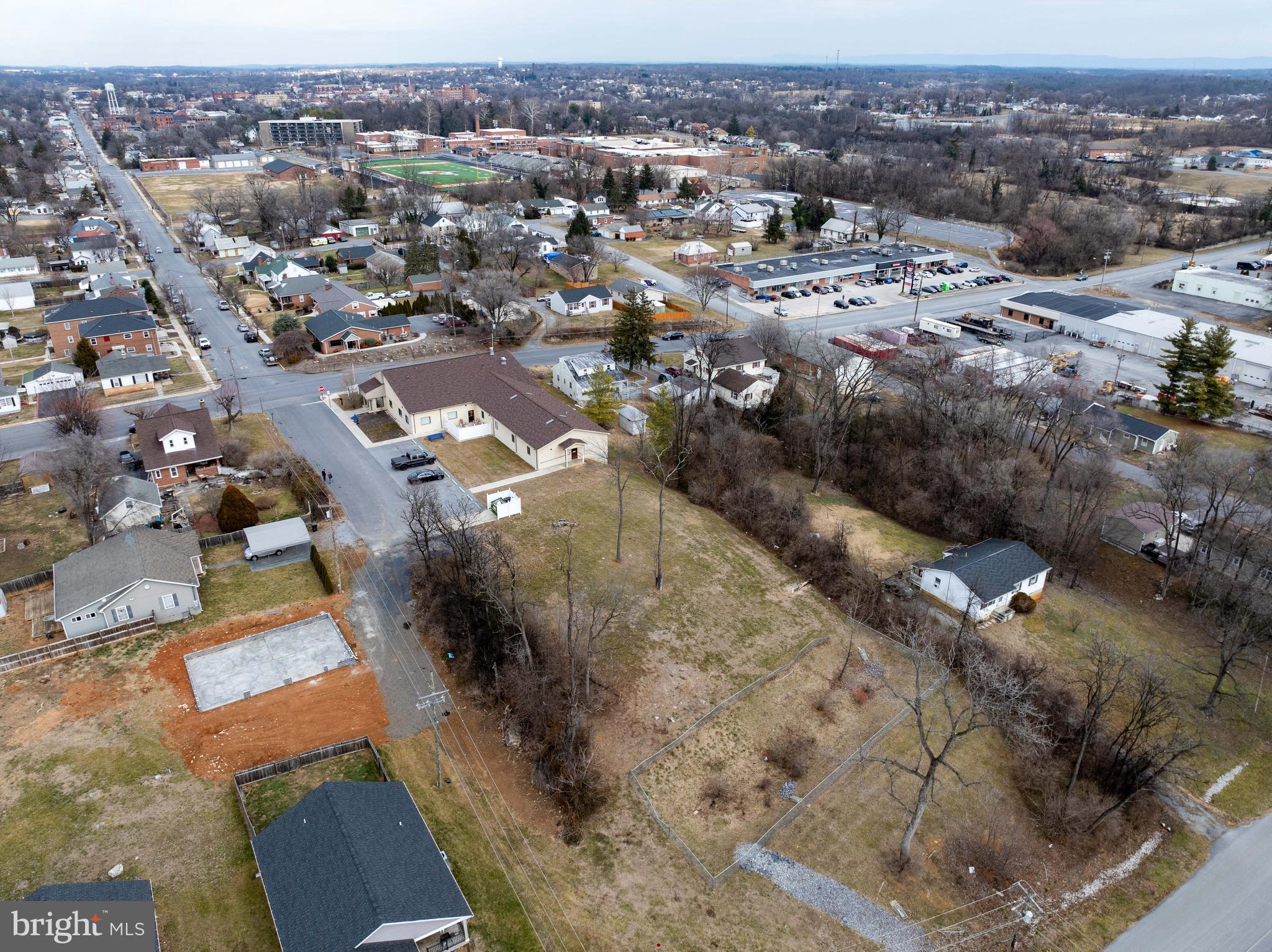 NORBOURNE - Commercial Sale