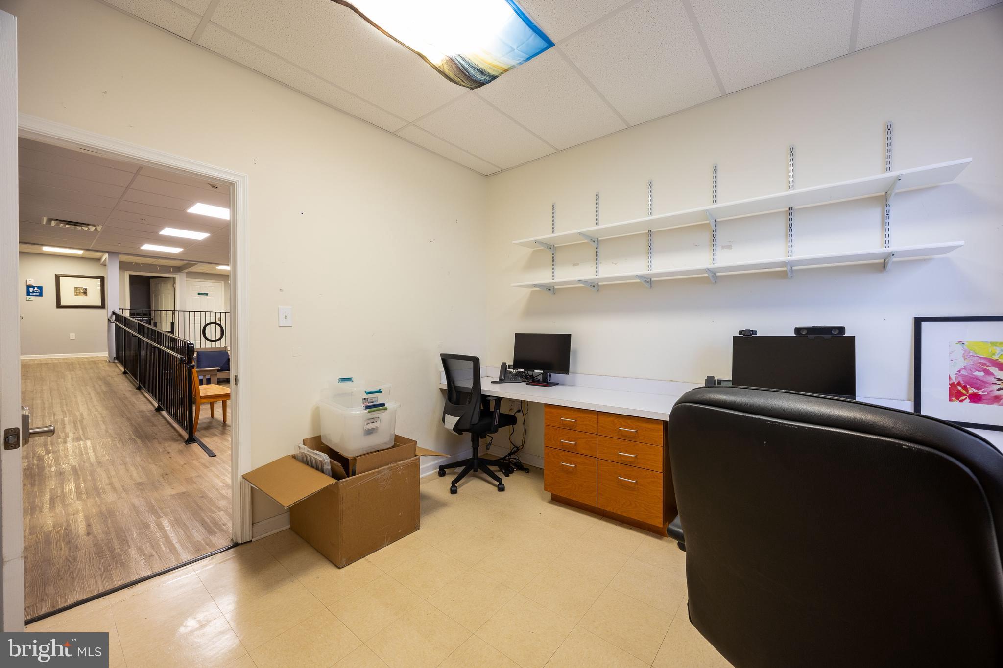 NORBOURNE - Commercial Sale