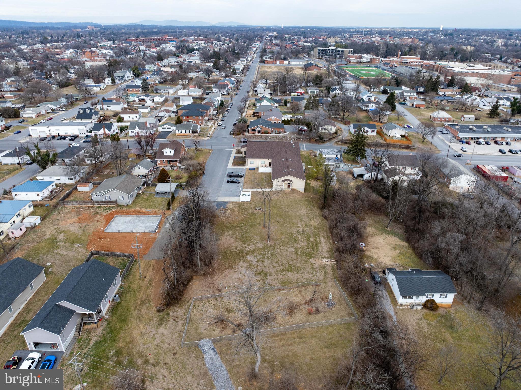 NORBOURNE - Commercial Sale