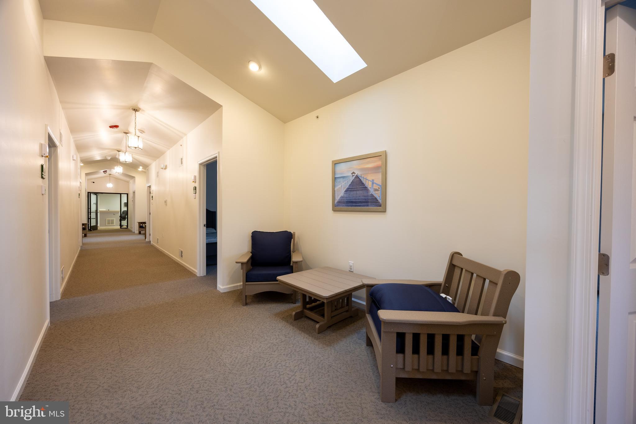 NORBOURNE - Commercial Sale