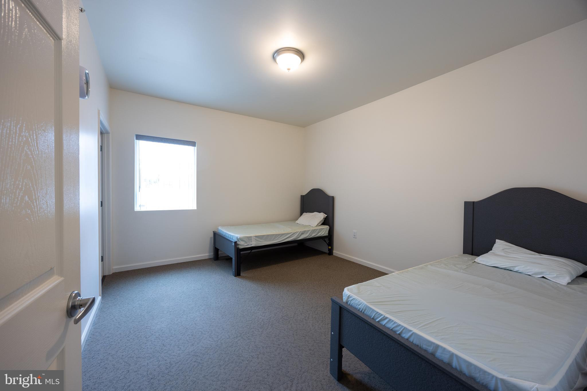 NORBOURNE - Commercial Sale