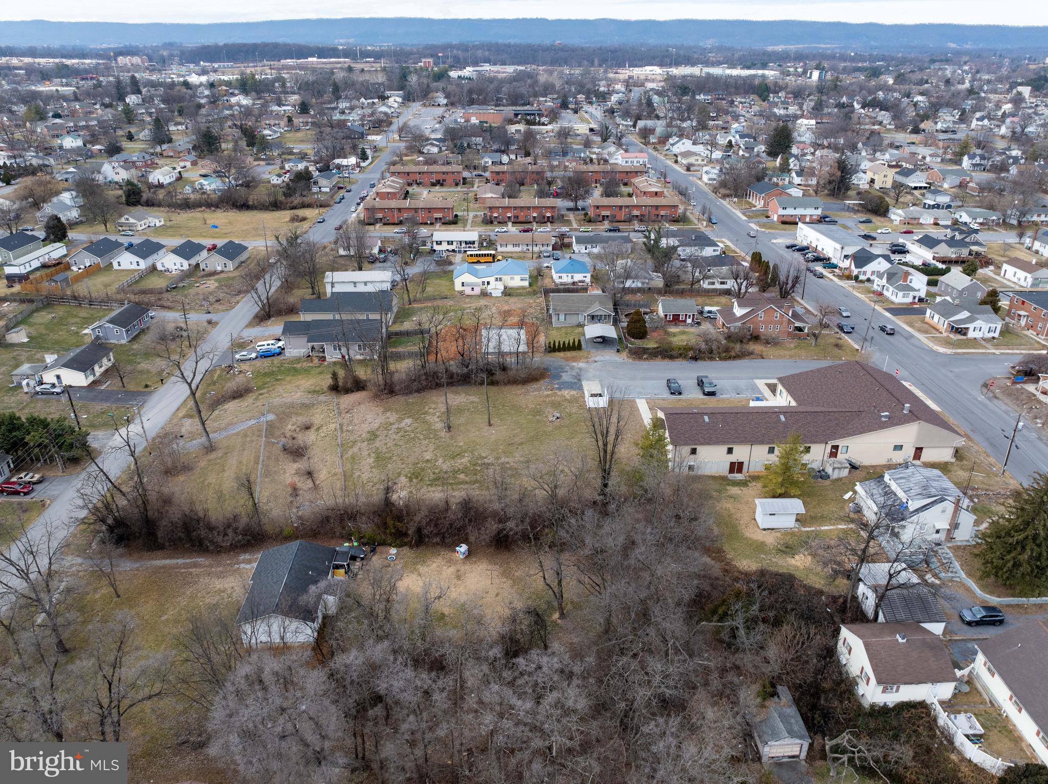 NORBOURNE - Commercial Sale