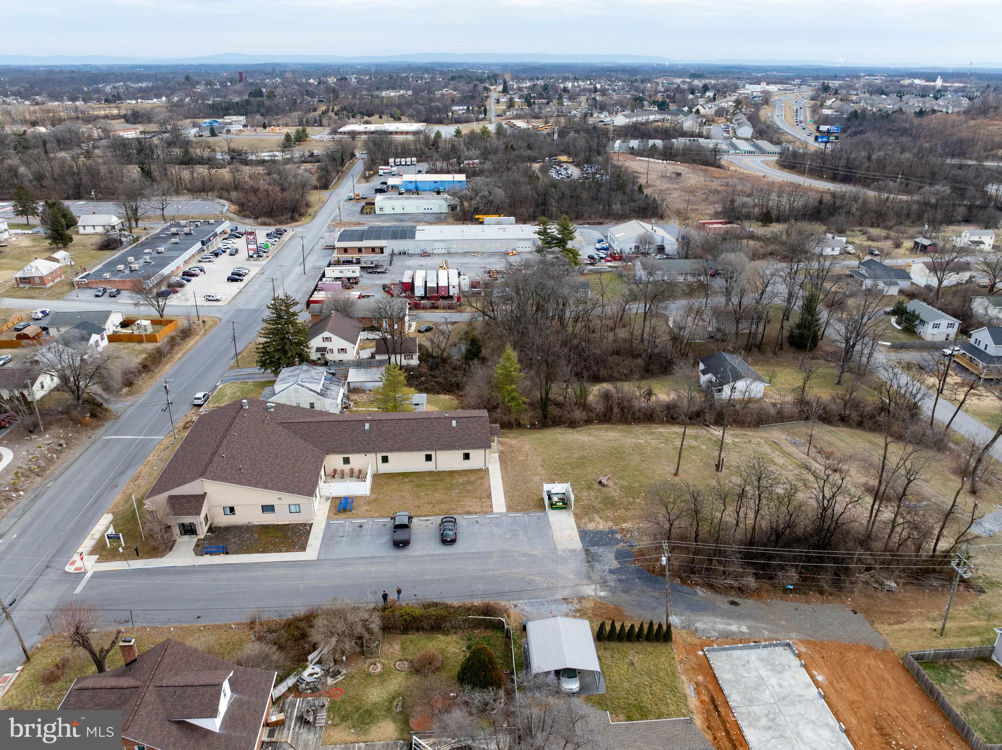 NORBOURNE - Commercial Sale