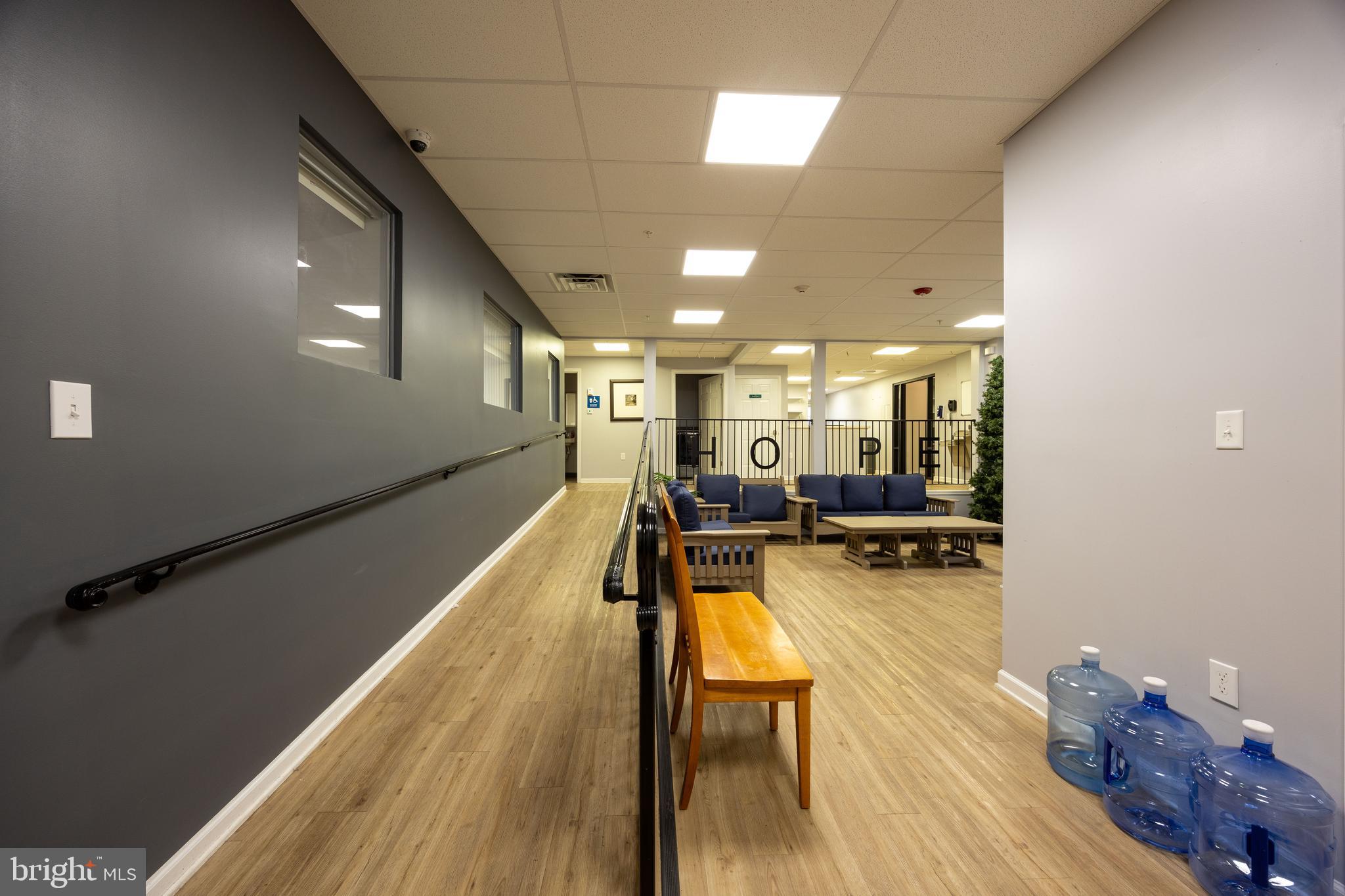 NORBOURNE - Commercial Sale