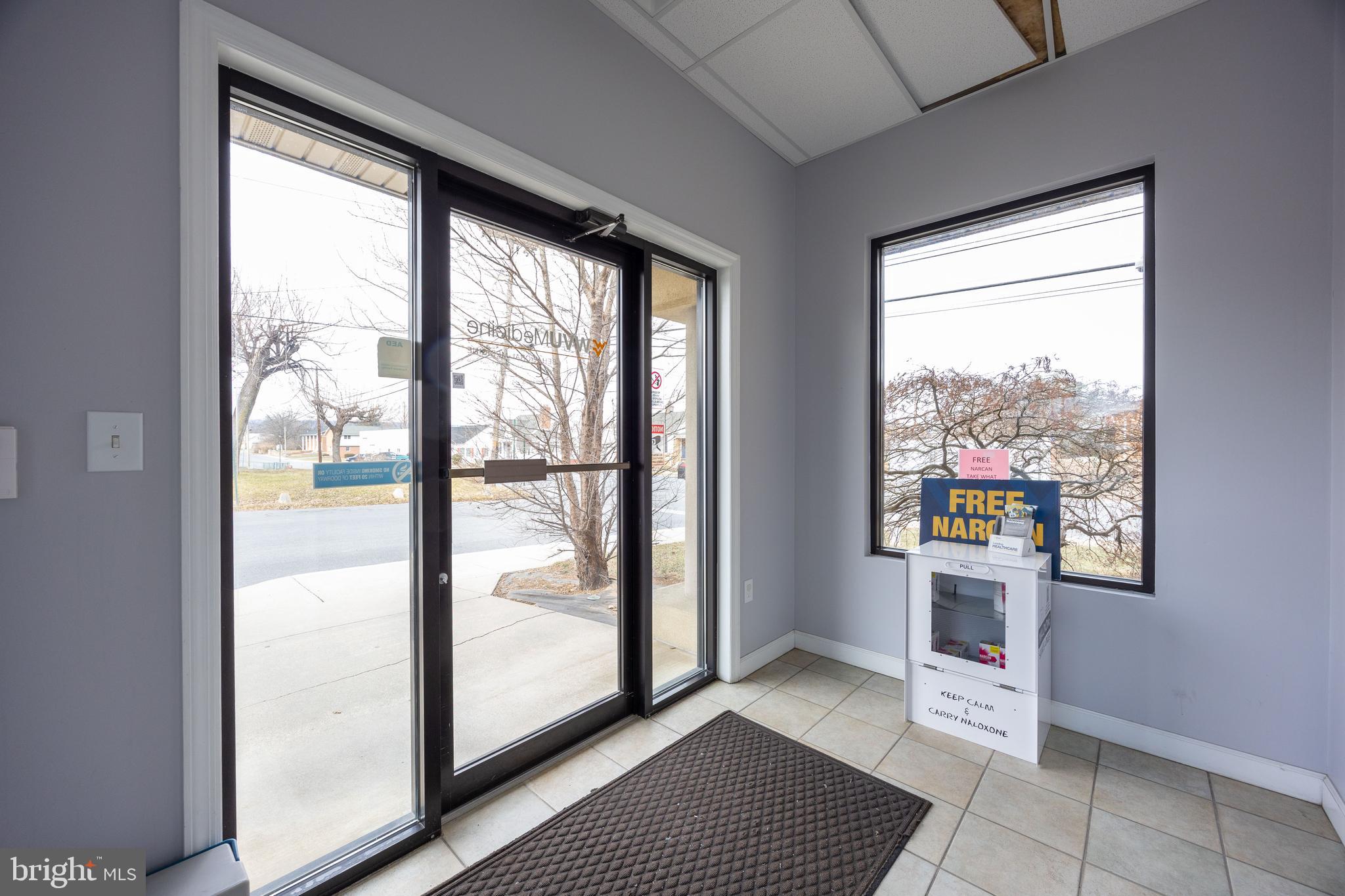 NORBOURNE - Commercial Sale