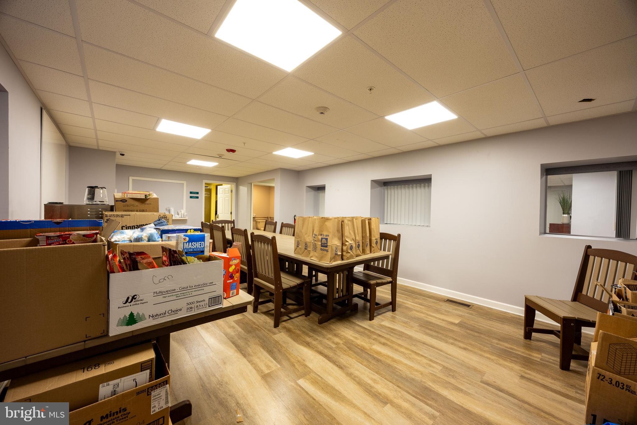 NORBOURNE - Commercial Sale