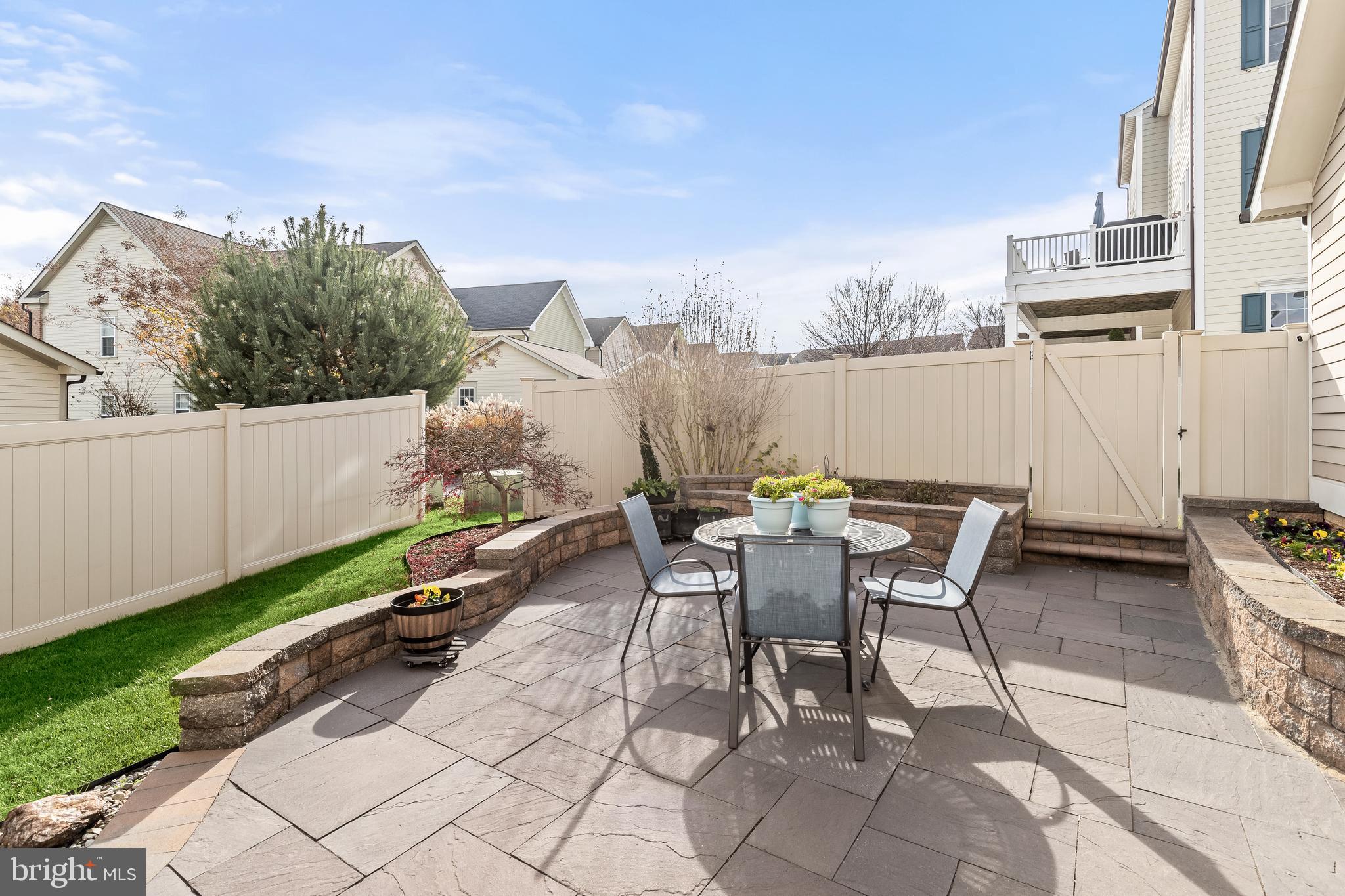 MAPLE LAWN - Residential