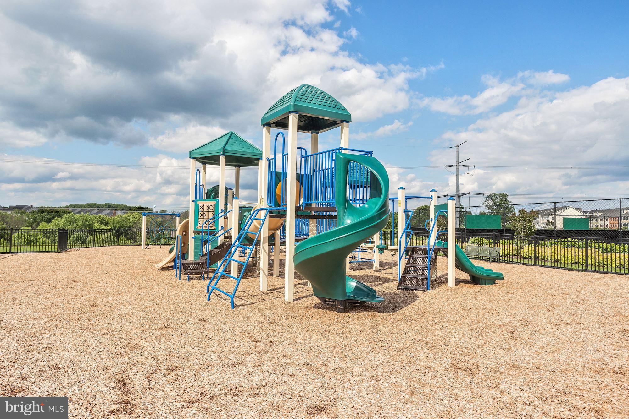 MAPLE LAWN - Residential