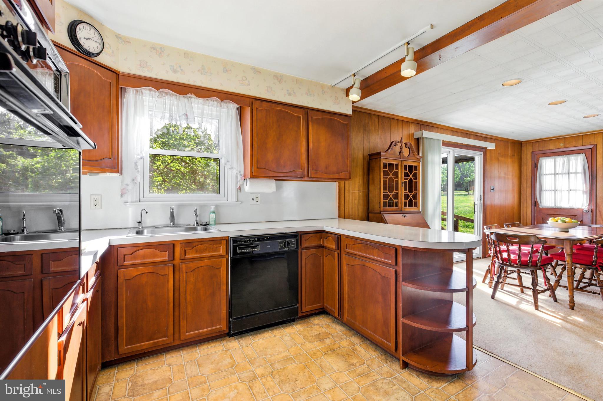 LANSDALE - Residential