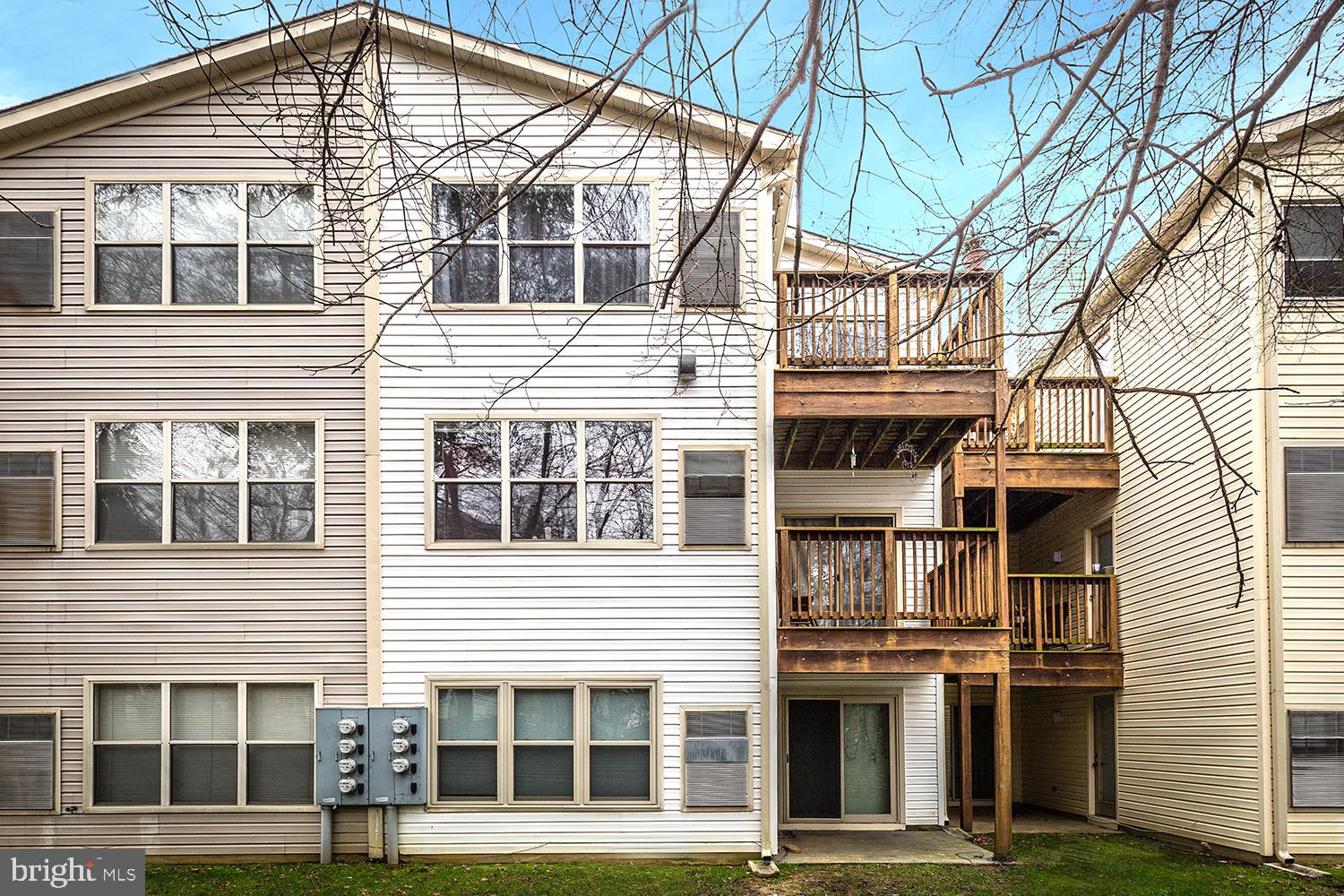 ANNAPOLIS OVERLOOK - Residential