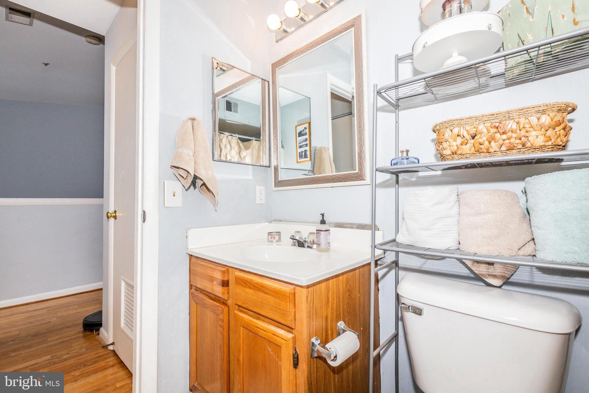 ANNAPOLIS OVERLOOK - Residential