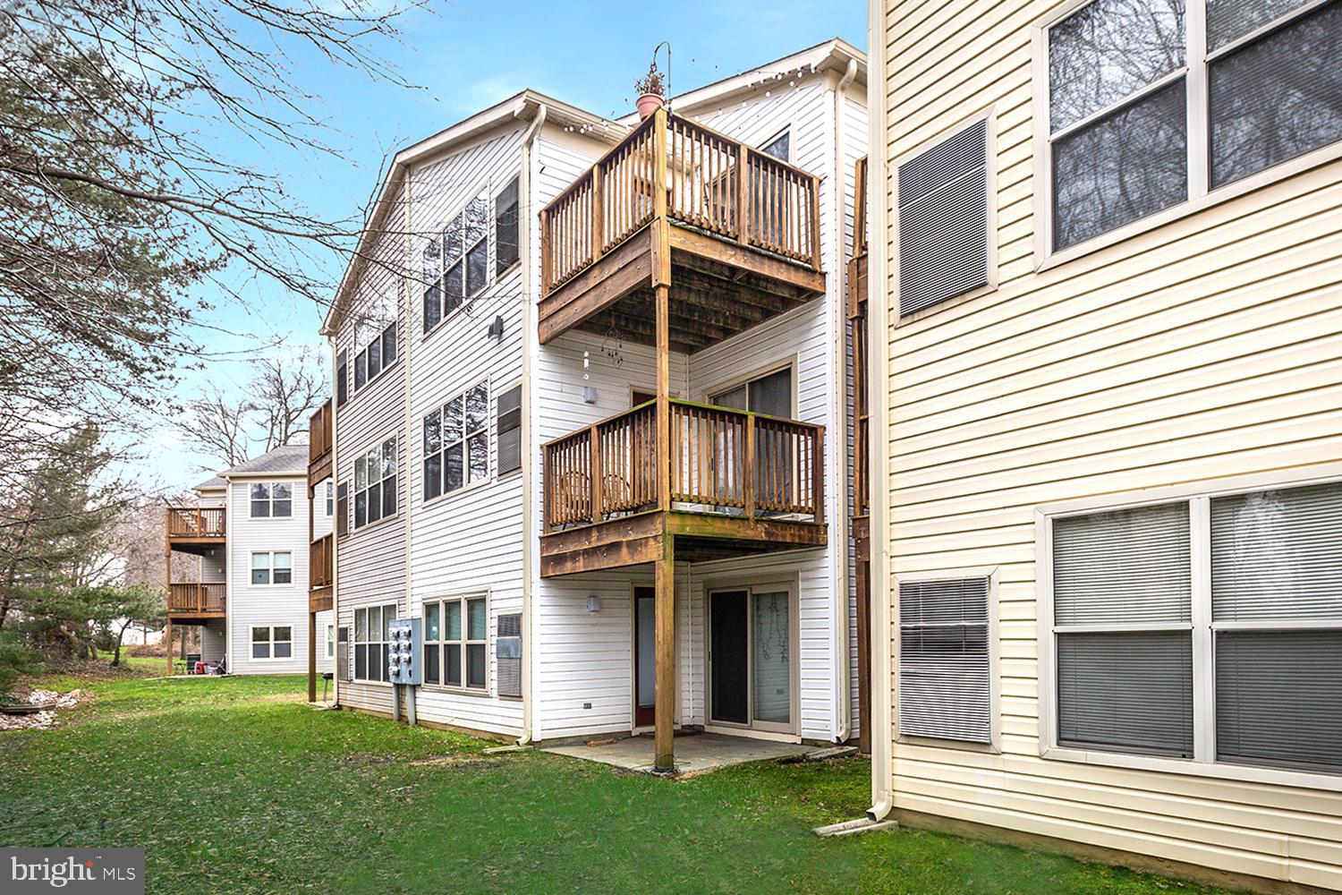 ANNAPOLIS OVERLOOK - Residential