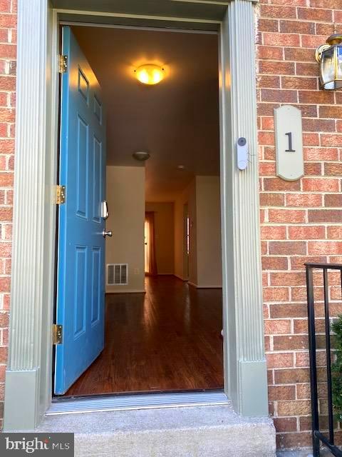 TANGLEWOOD - Residential Lease