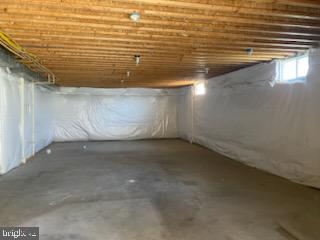 BRAMBLETON LANDBAY 2 - Residential Lease