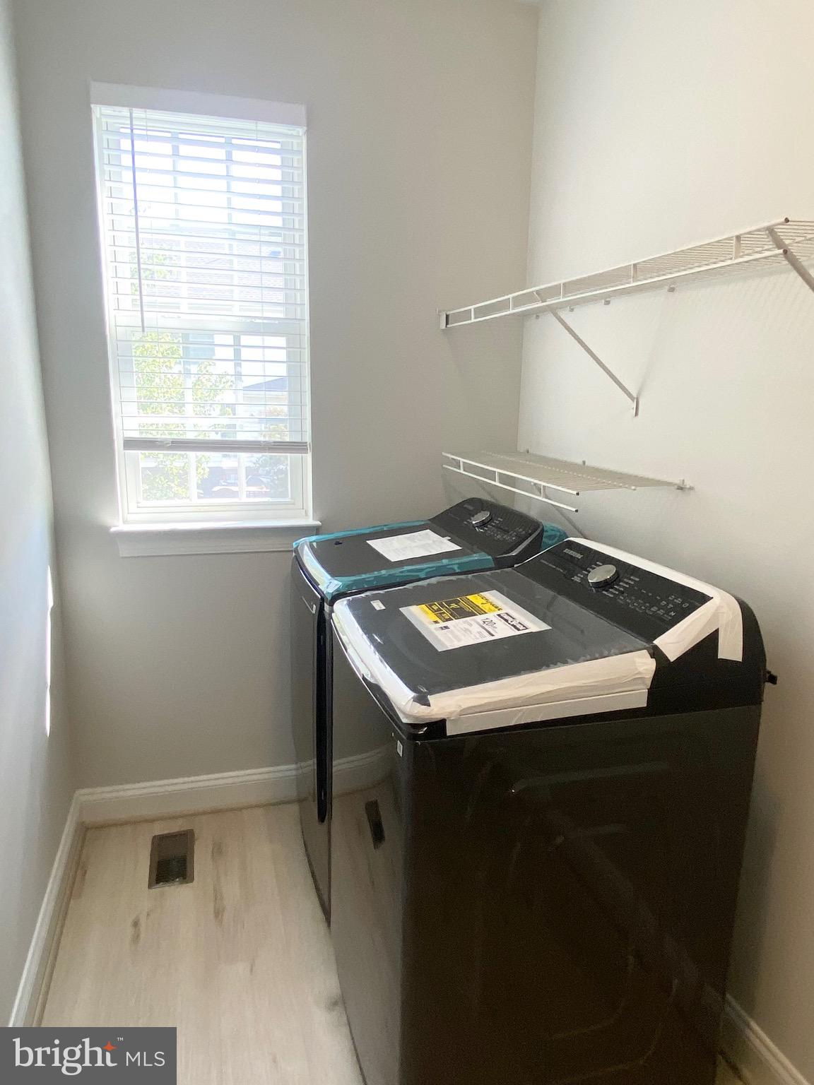 BRAMBLETON LANDBAY 2 - Residential Lease