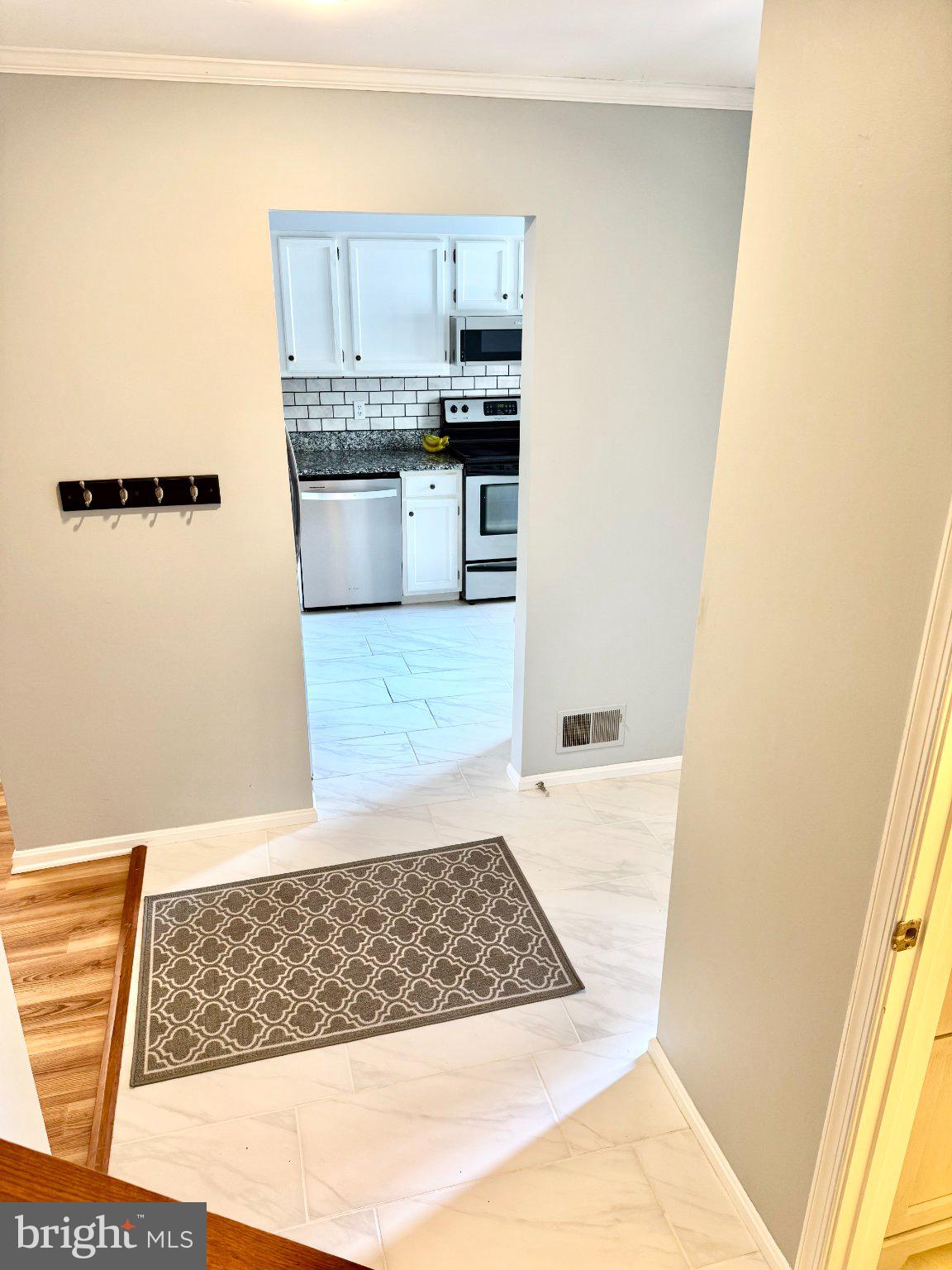 6 TIBURON COURT