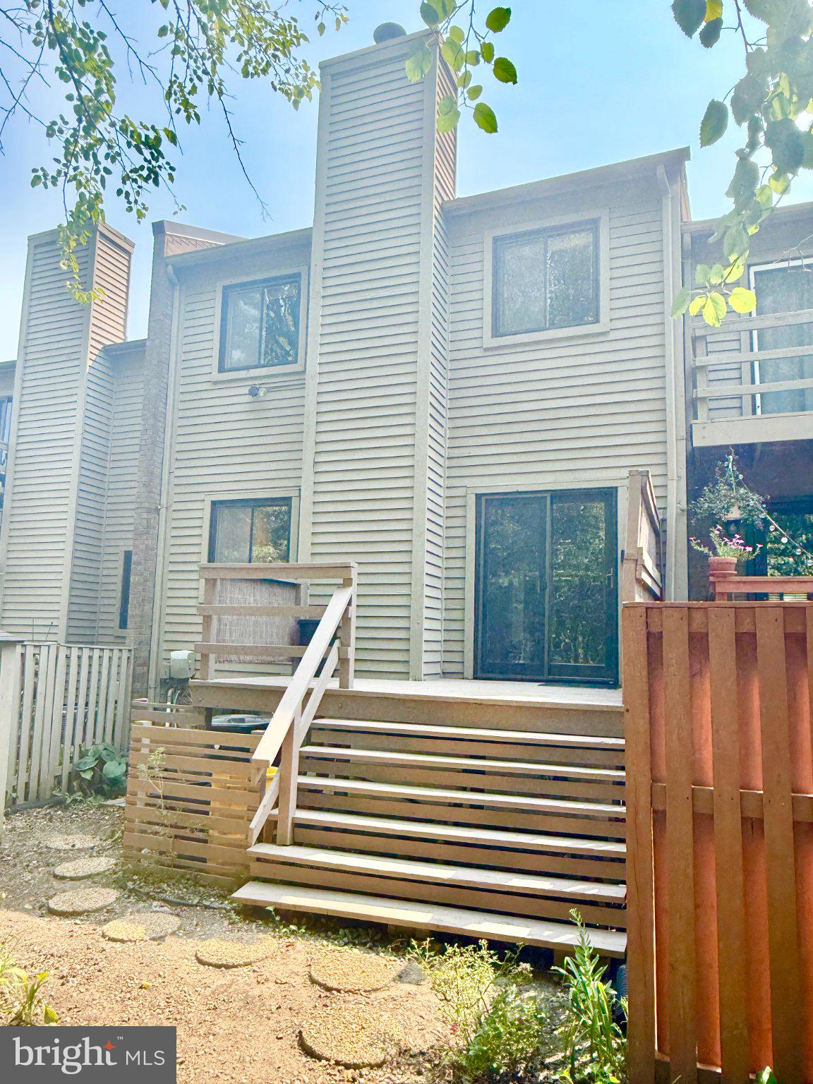 6 TIBURON COURT
