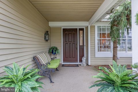 Homes For Sale - 1031 Thornbury La Ln<br/> MANCHESTER TOWNSHIP, NJ 08759