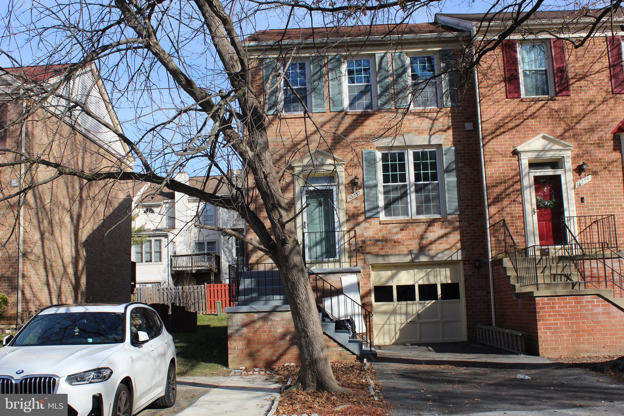 TANGLEWOOD - Residential Lease