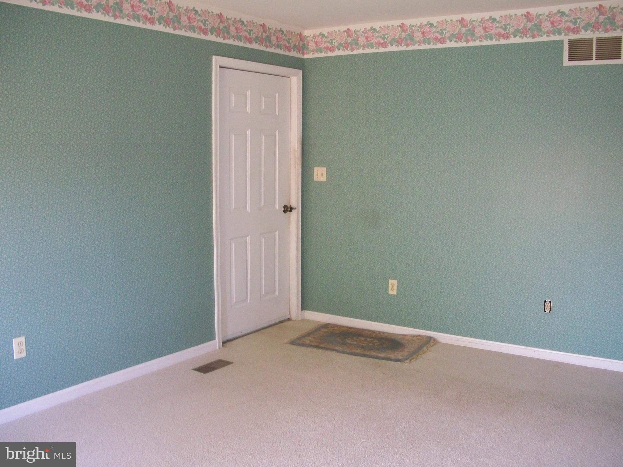 FOREST HILL - Residential Lease